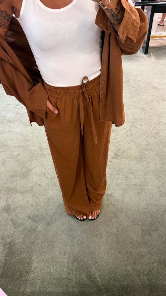 Pantaloni mattone in lino con elastico e coulisse in vita sy