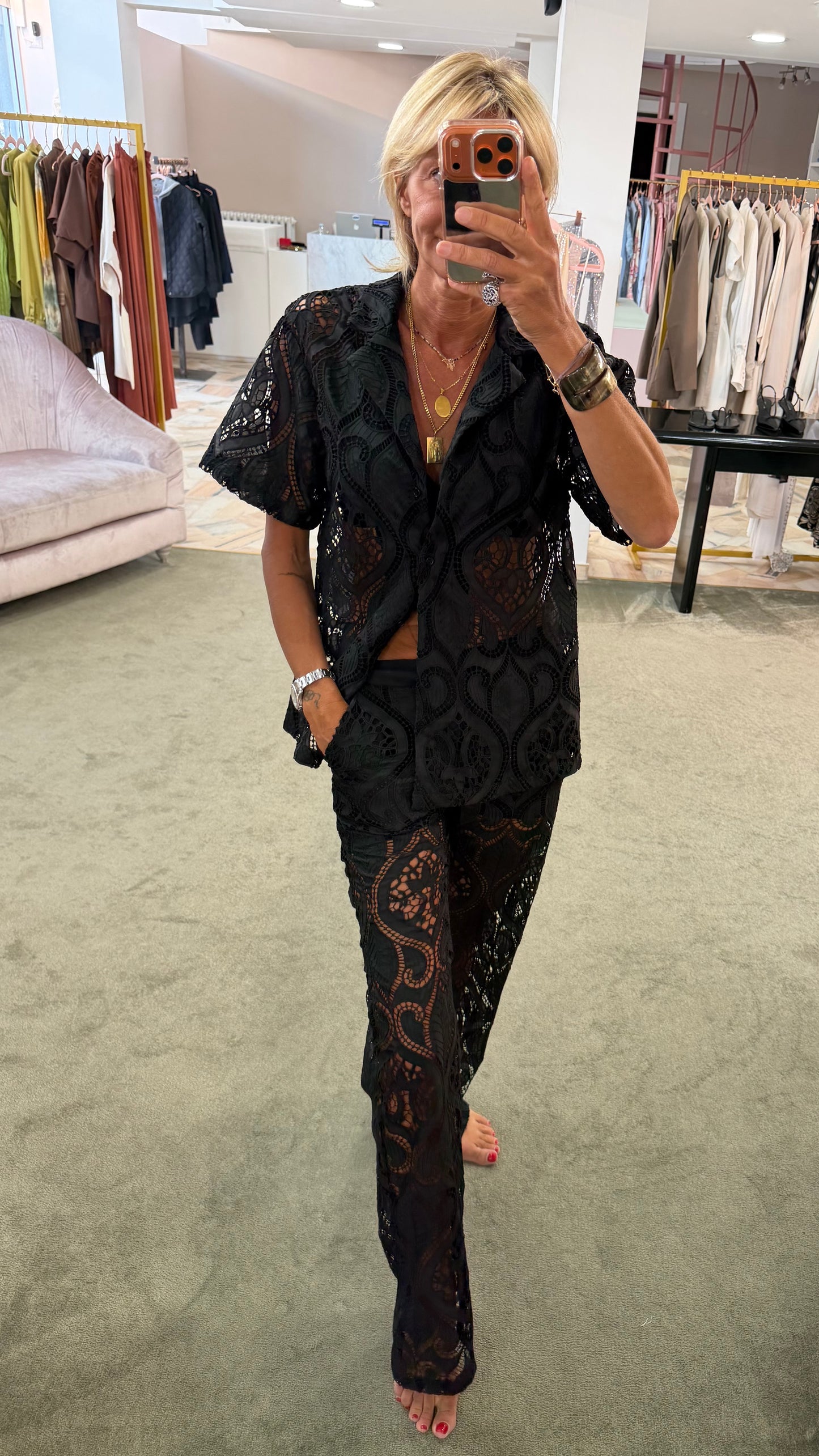 Pantaloni neri in pizzo gl