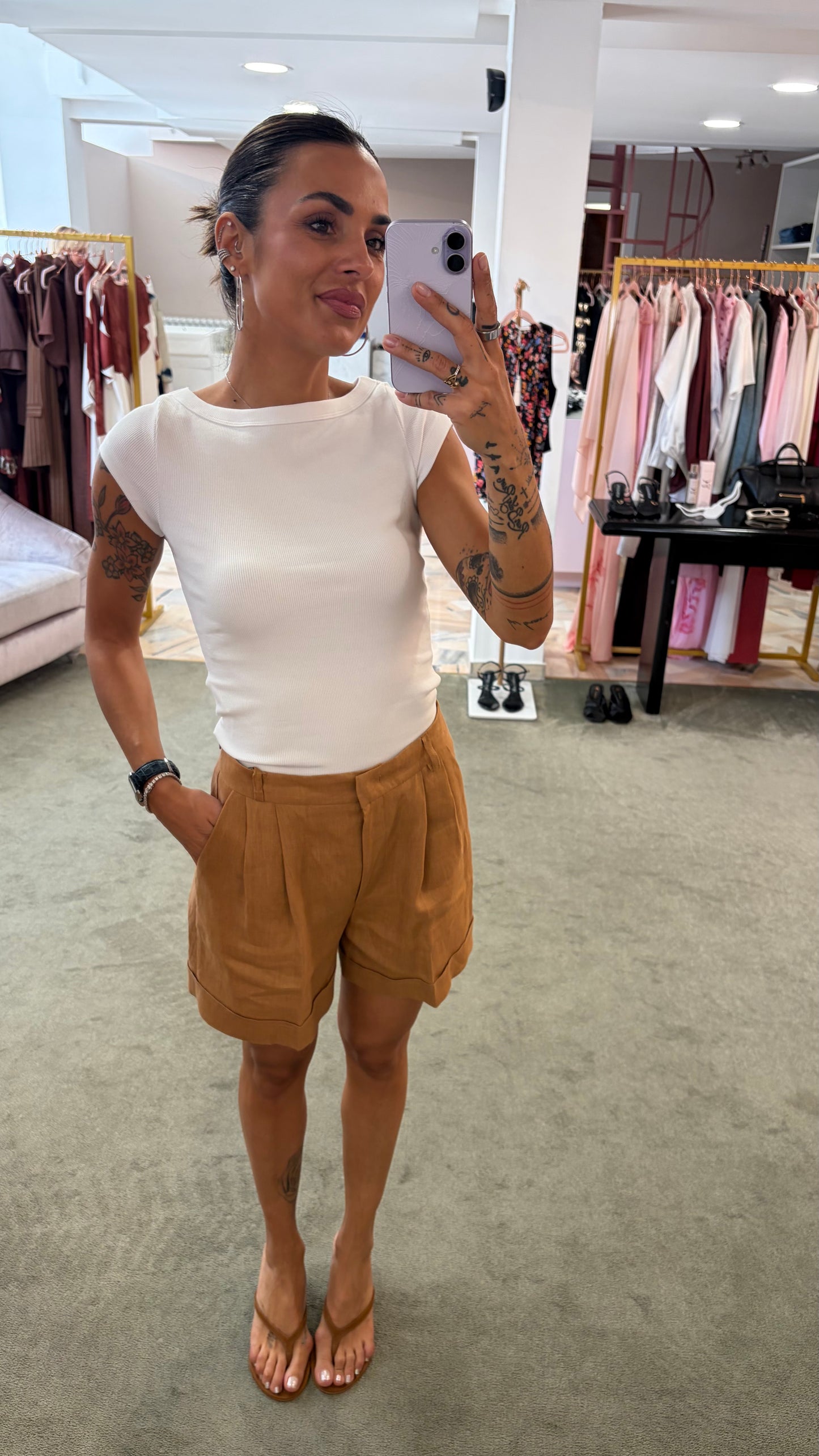 Shorts cammello in lino Actualee