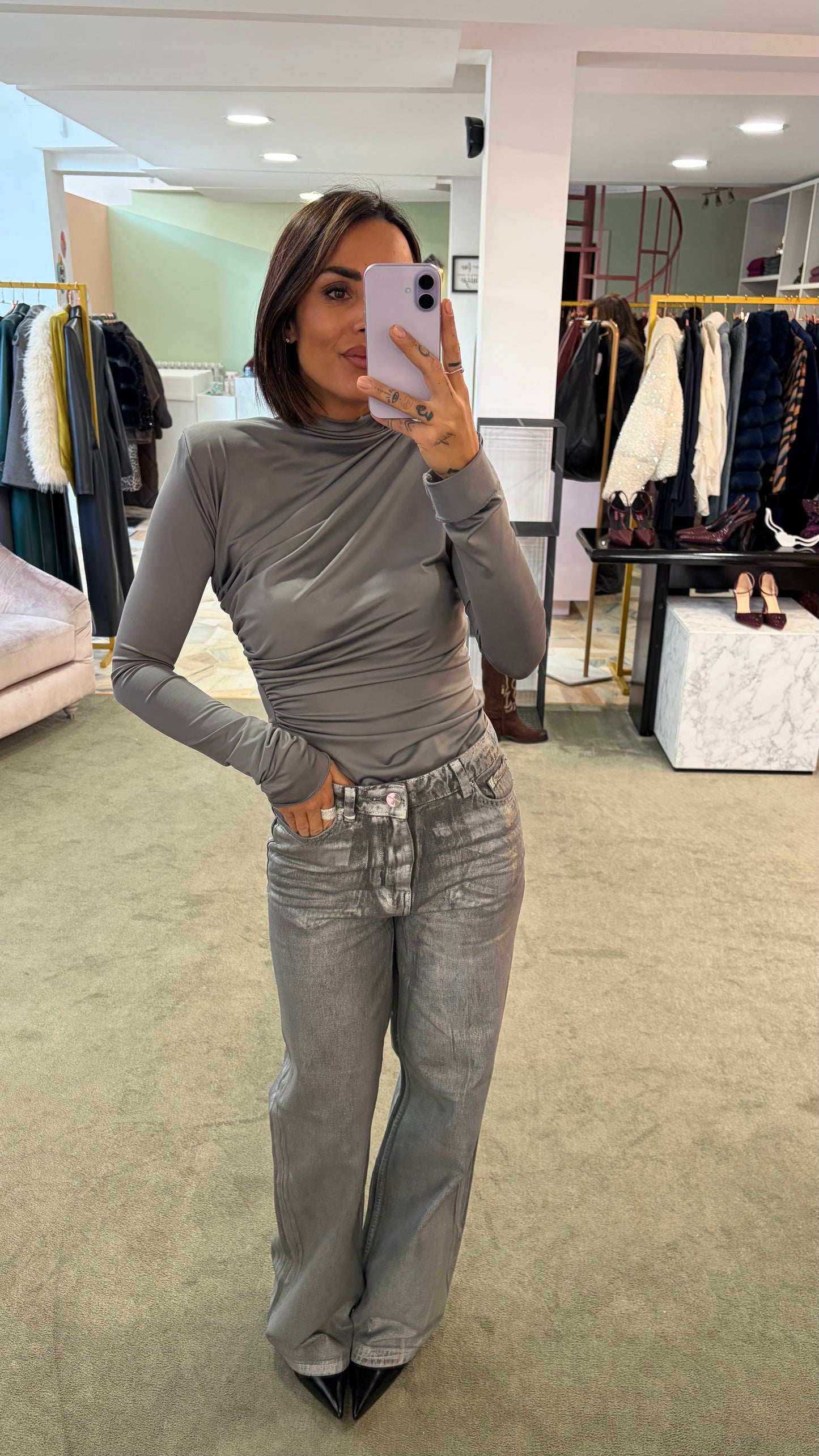 Jeans straight grigio argento spalmato fr