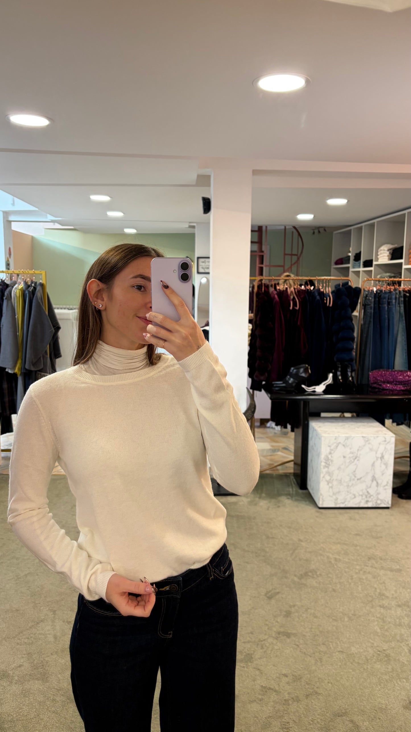 Maglione girocollo bianco in angora tk