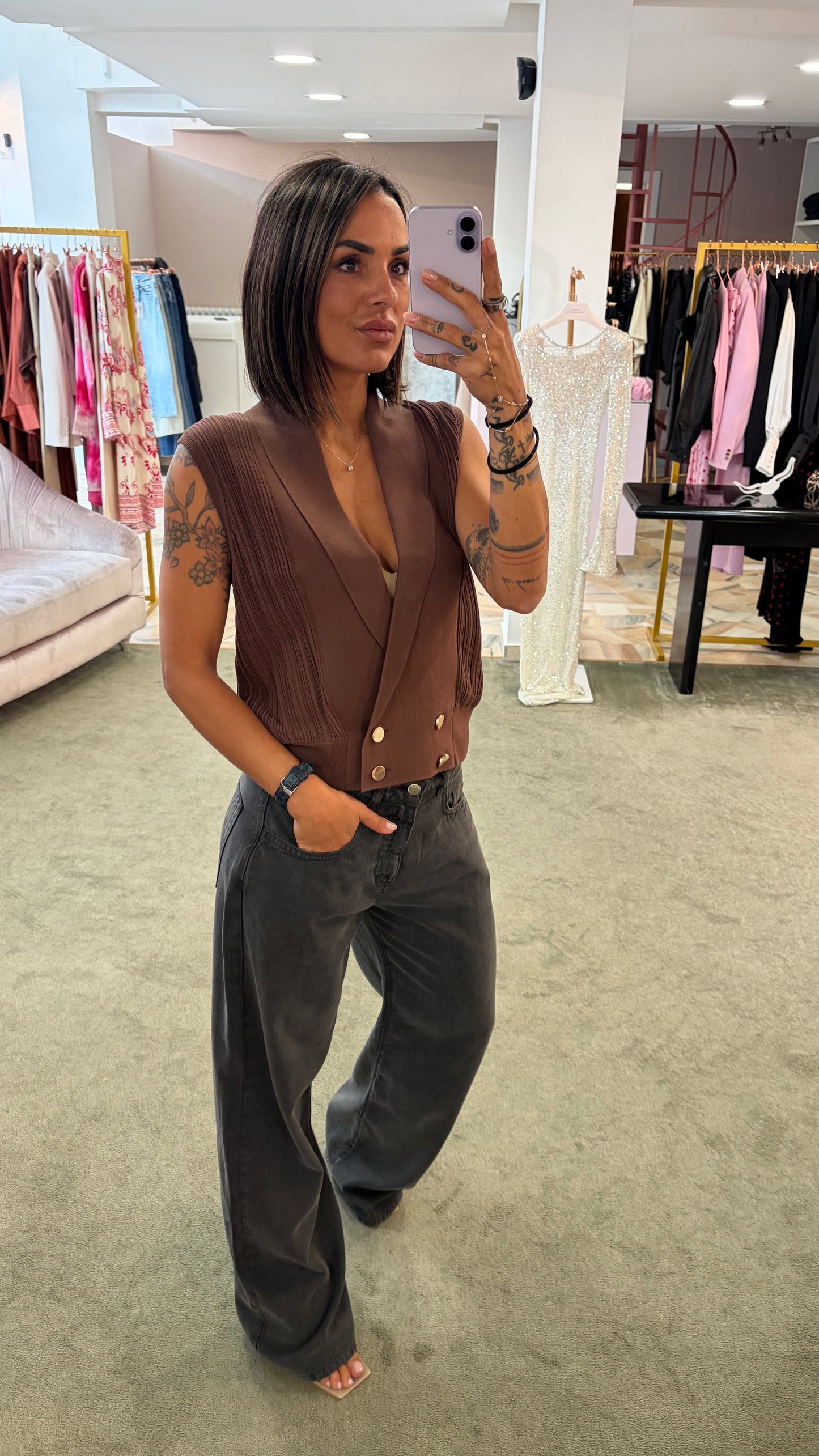 Gilet cacao in maglia con bottoni oro fr