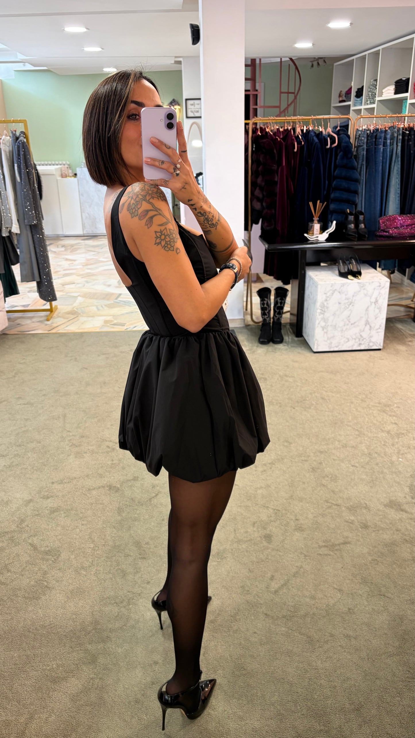 Abito bustino mini nero con gonna baloon gl