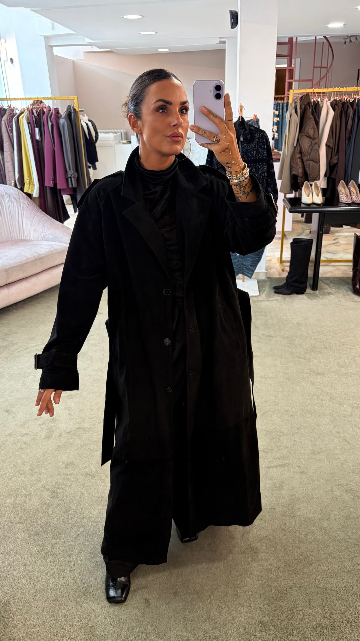 Trench nero lungo con cintura in pelle scamosciata Marsem