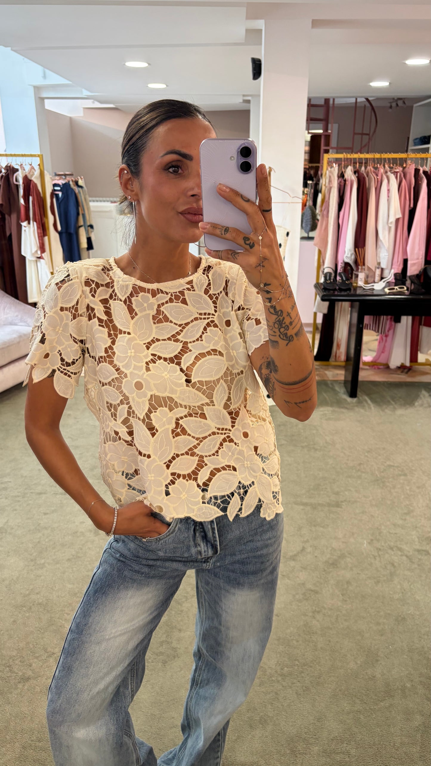 Maglia crema foglie traforata manica corta sy