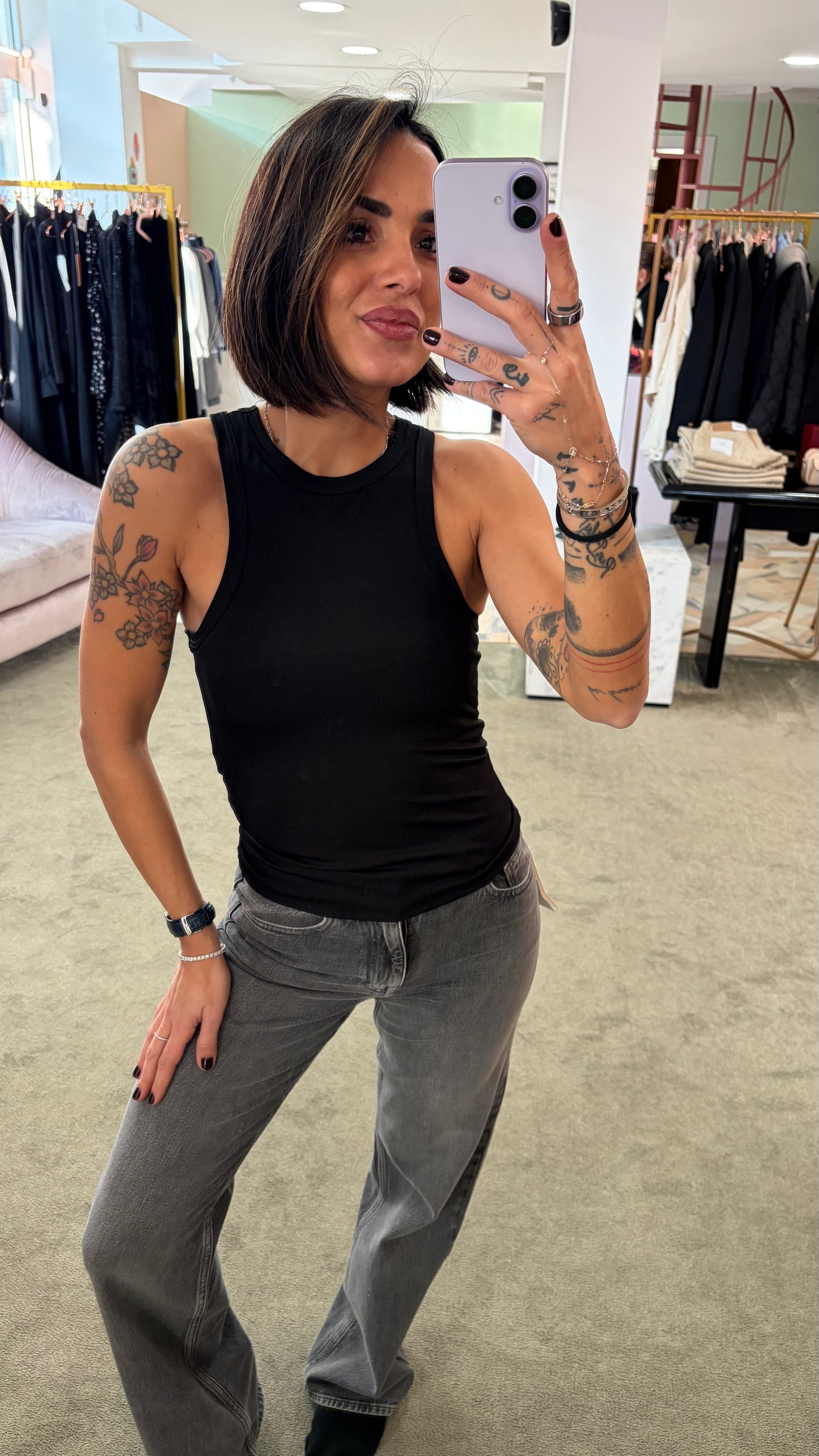 Canotta nera a costine Me Fui