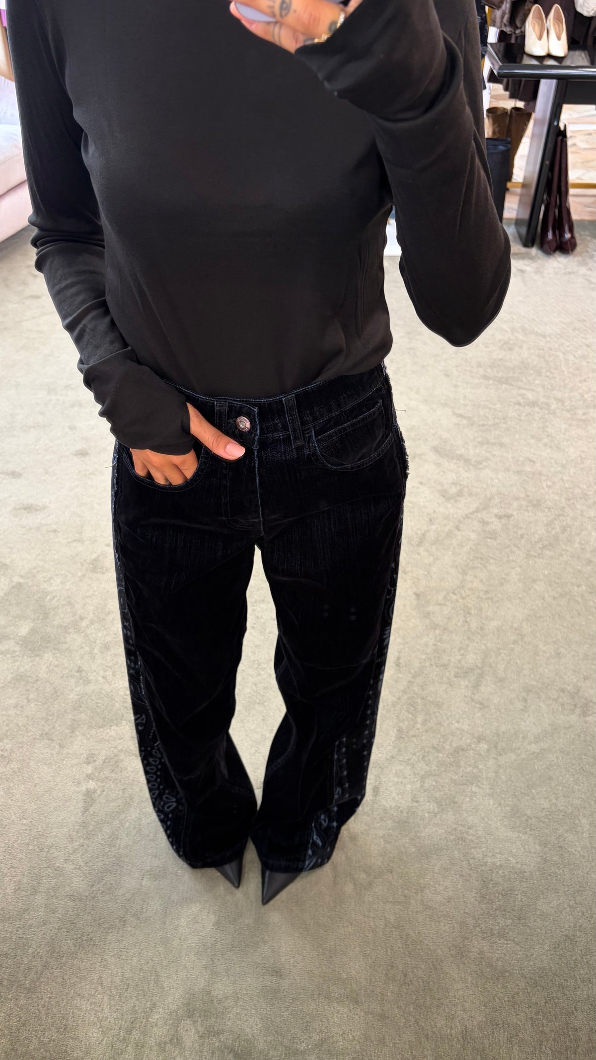 Pantaloni neri wide in velluto con inserti bandana Don't@Me