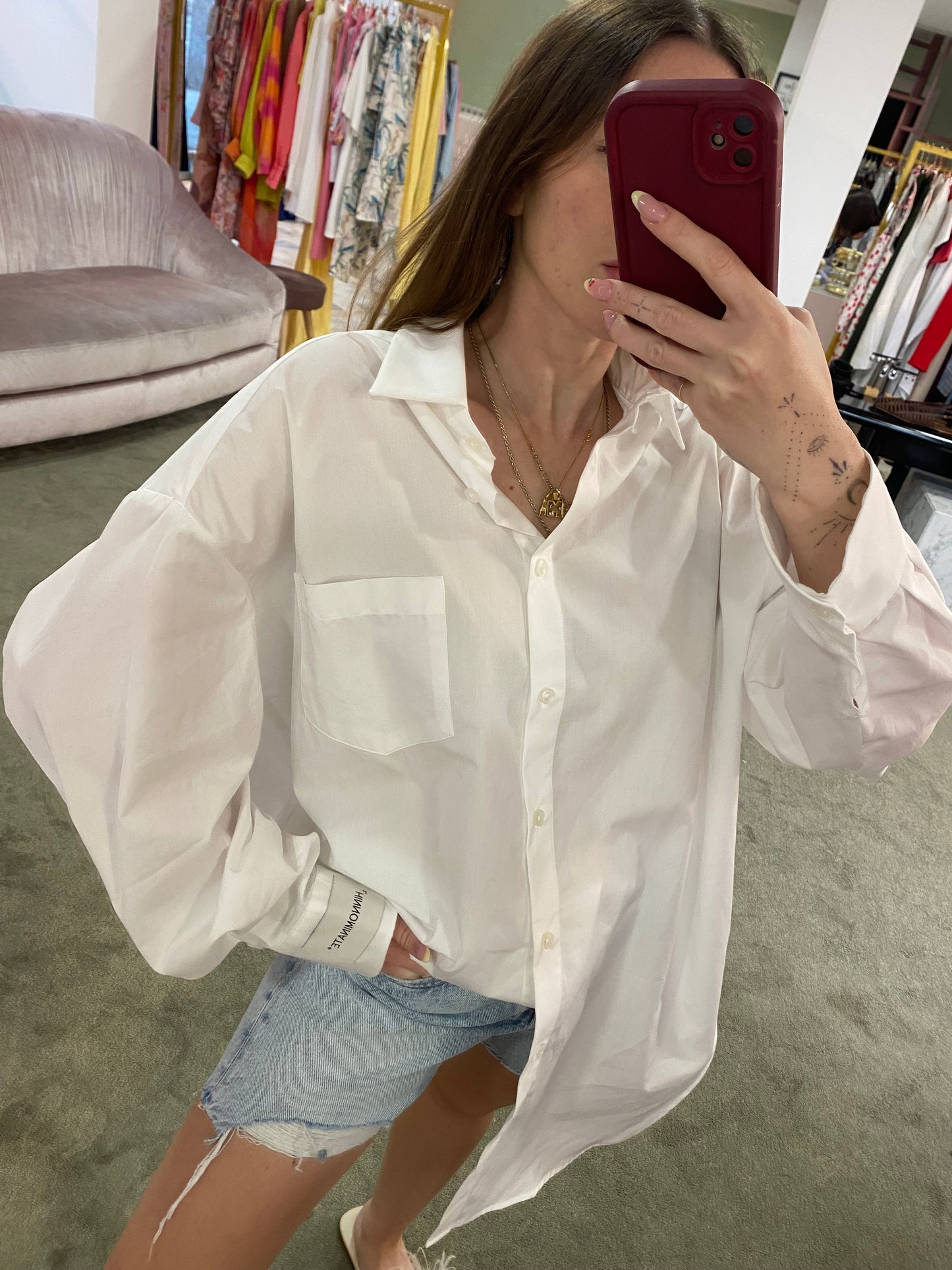 Camicia bianca over hinnominate