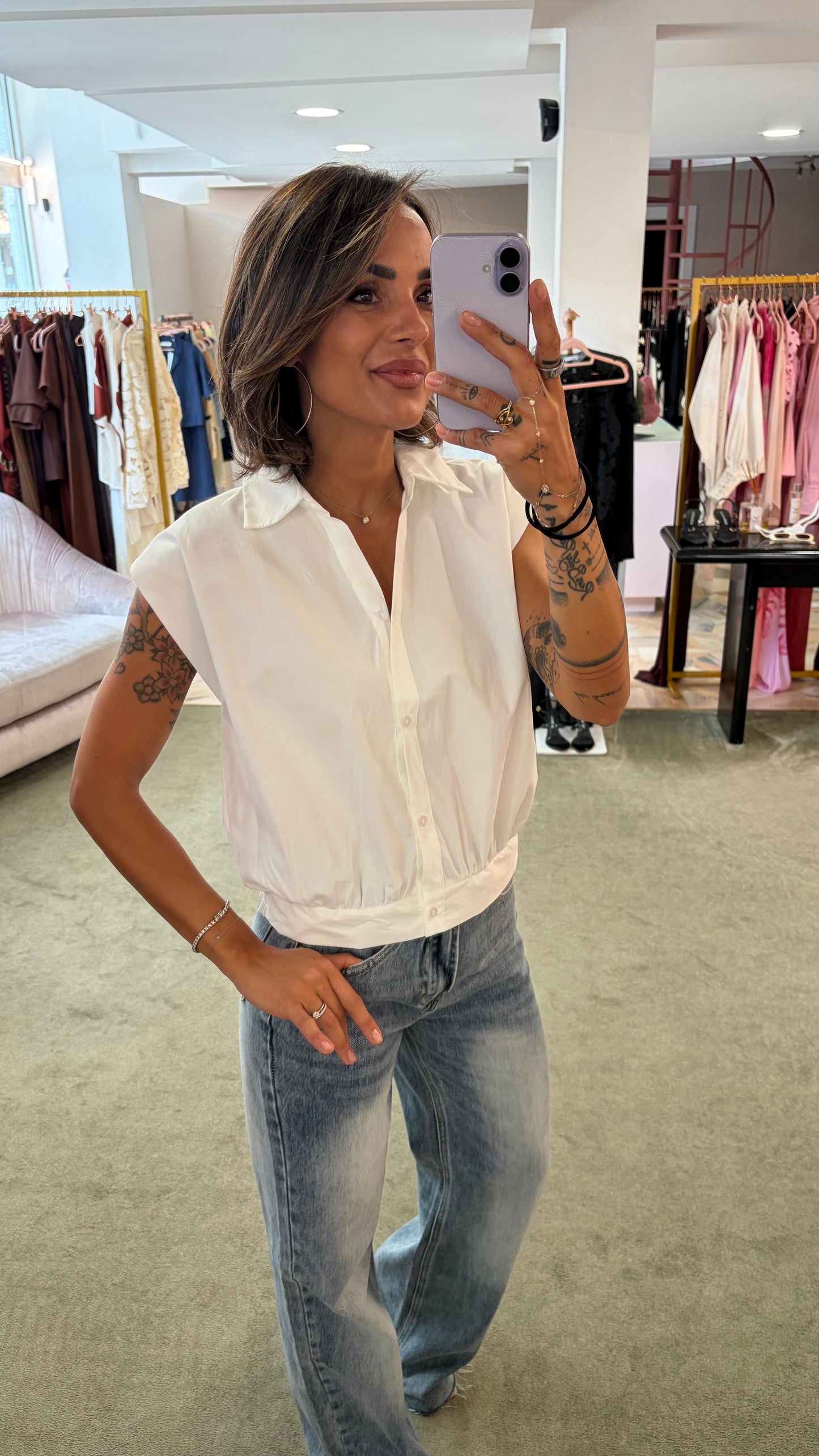 Camicia bianca manica scesa con elastico in vita sy