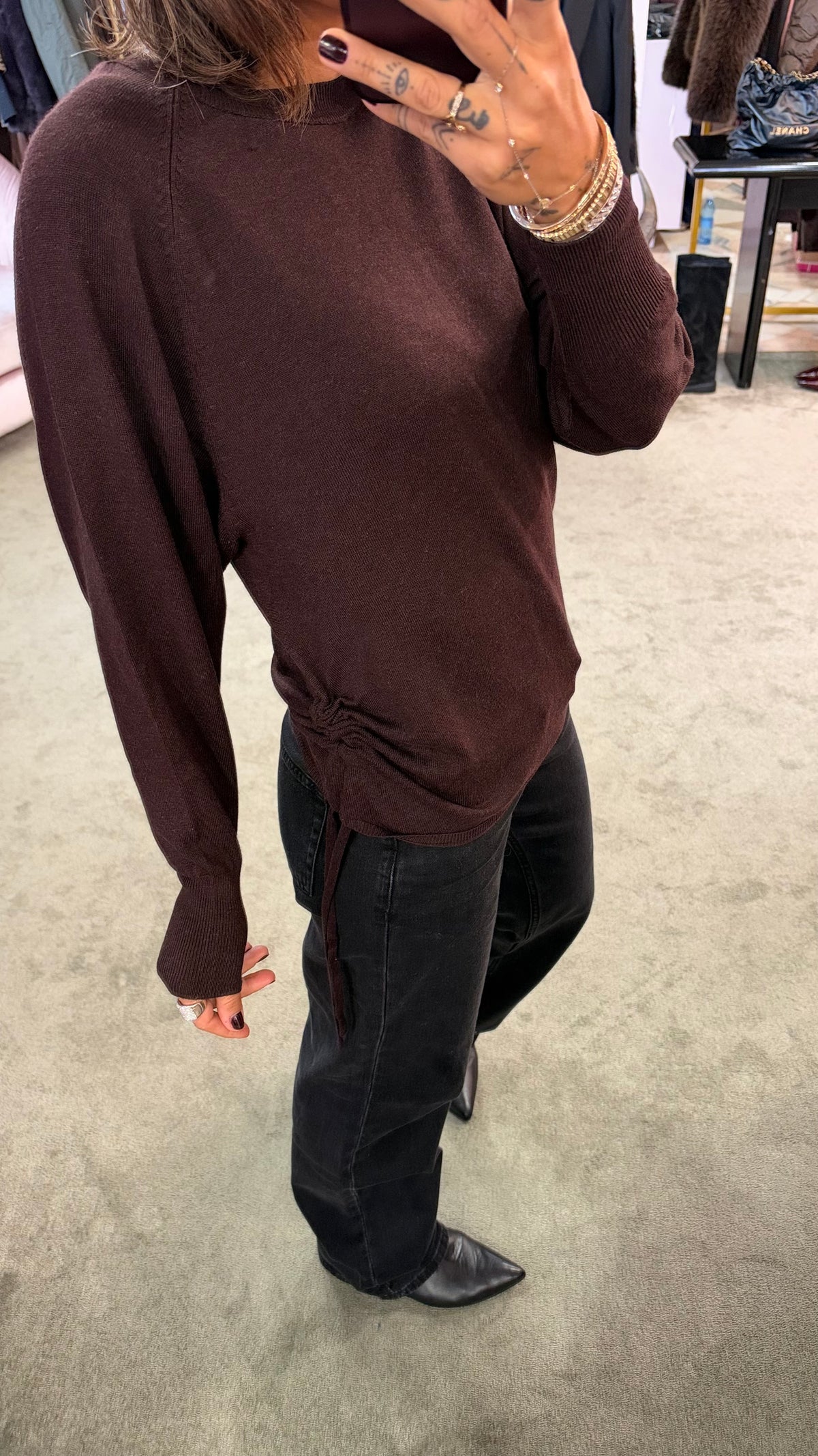 Maglione marrone cioccolato con coulisse laterale sy