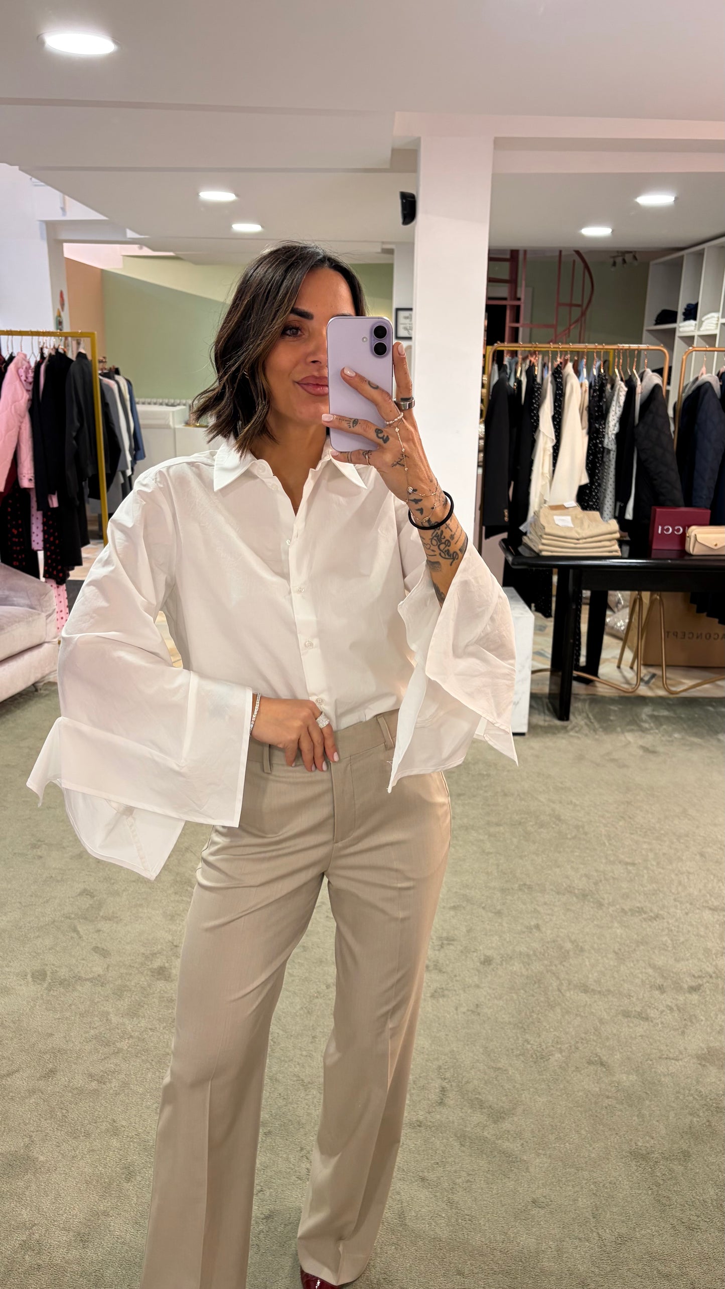 Camicia bianca in cotone manica ampia sl
