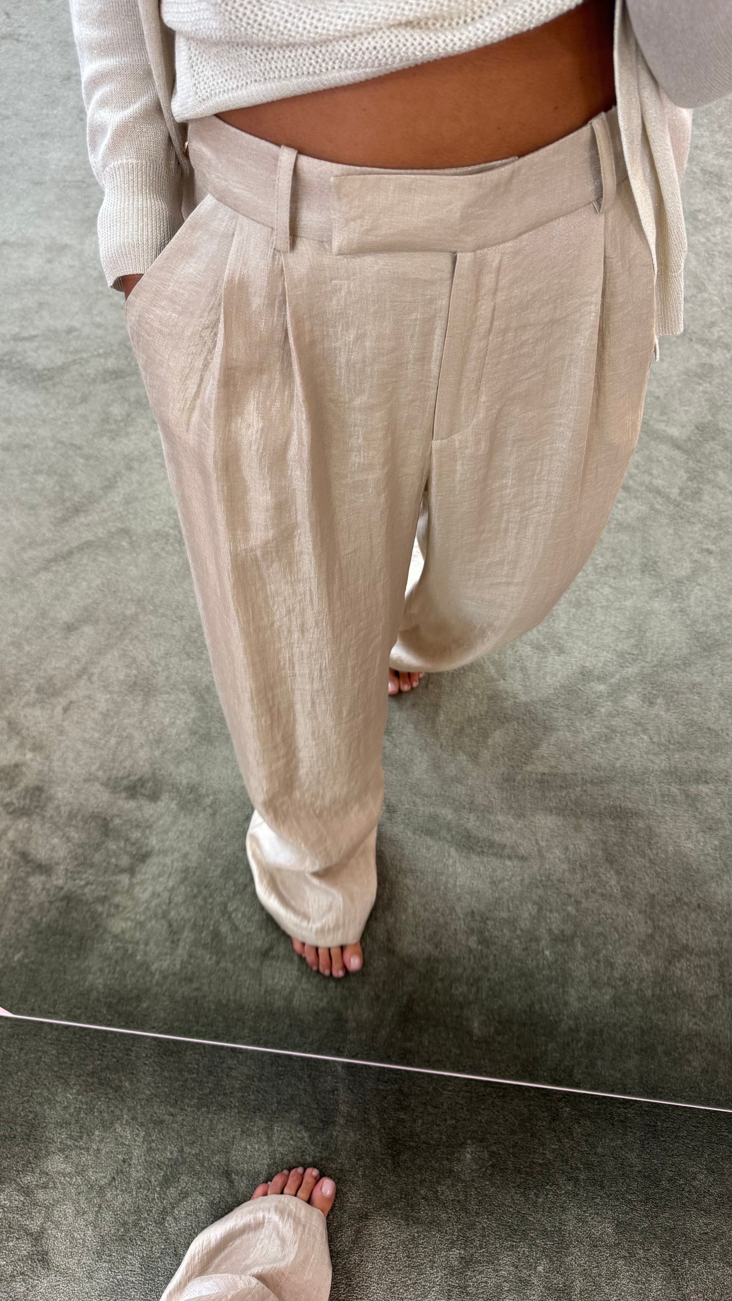 Pantaloni beige lurex a palazzo con pences Actualee