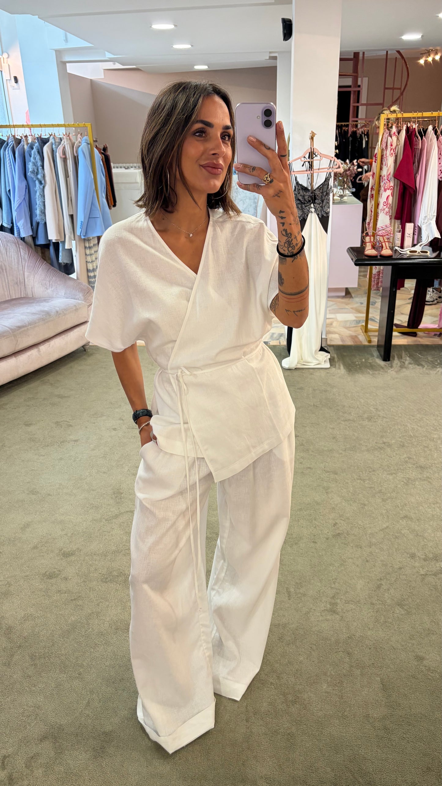 Camicia kimono bianca con cintura in lino Hinnominate