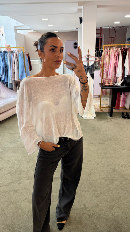 Maglia bianca scollo a barca in lino fy