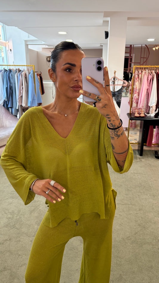 Maglia verde pistacchio scollo a v in lino fy