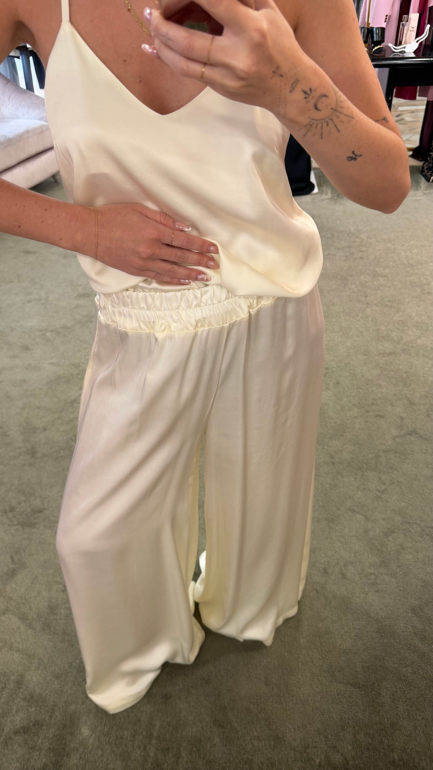 Pantaloni panna a palazzo in satin ay