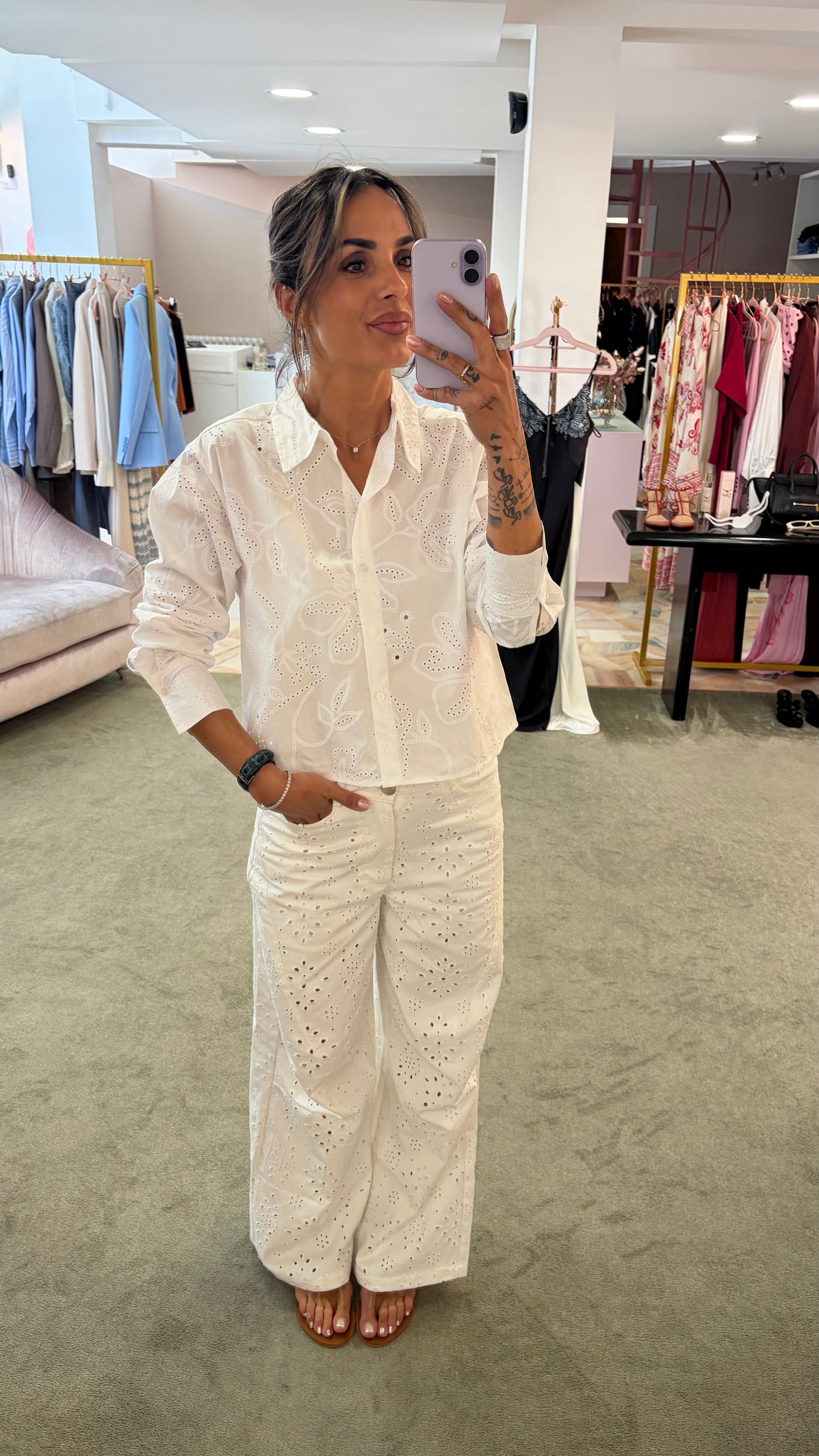 Camicia crop bianca in sangallo jx