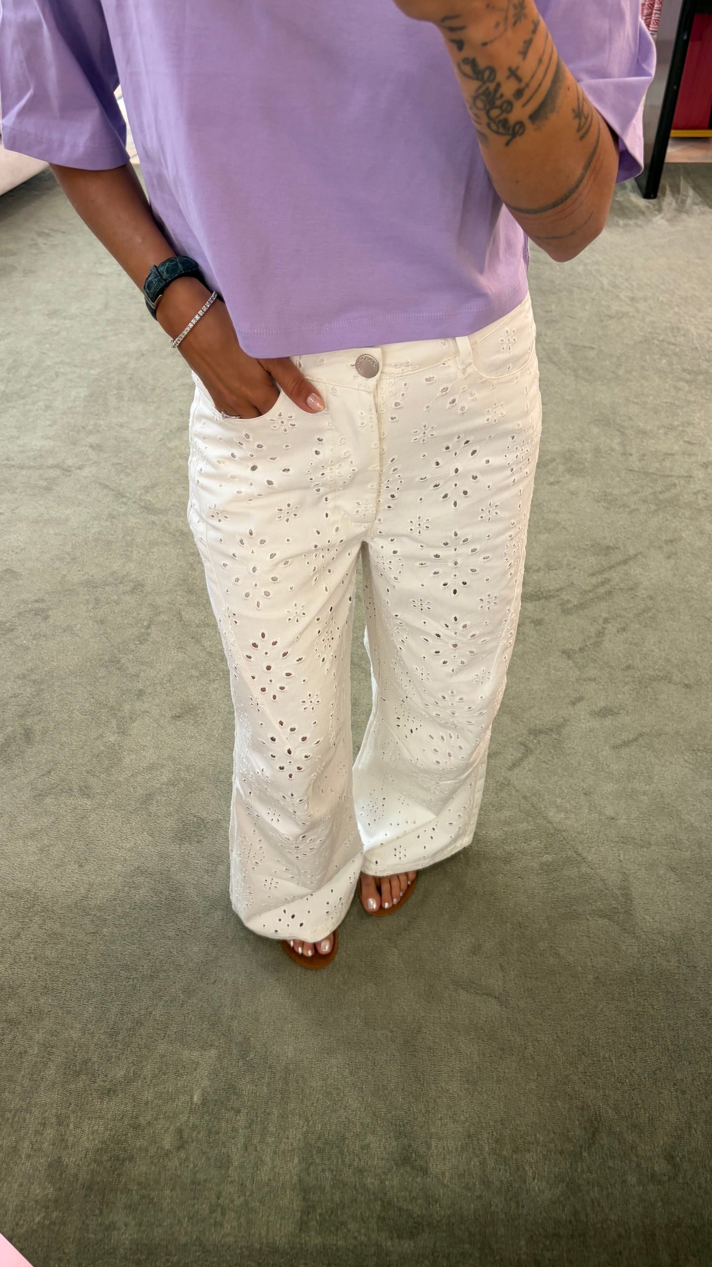 Pantaloni bianchi in sangallo gl
