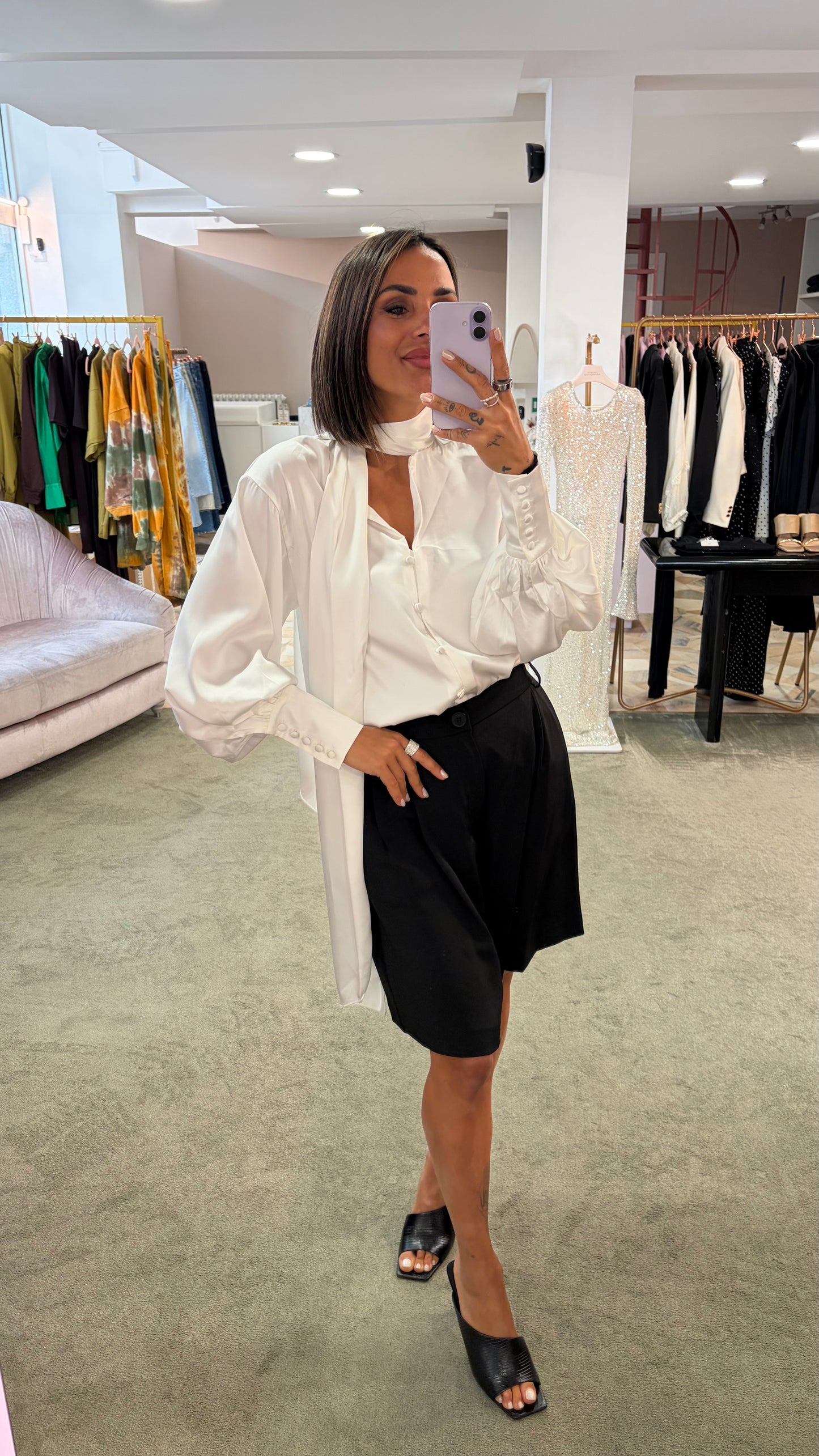 Camicia bianca satin con sciarpina gl
