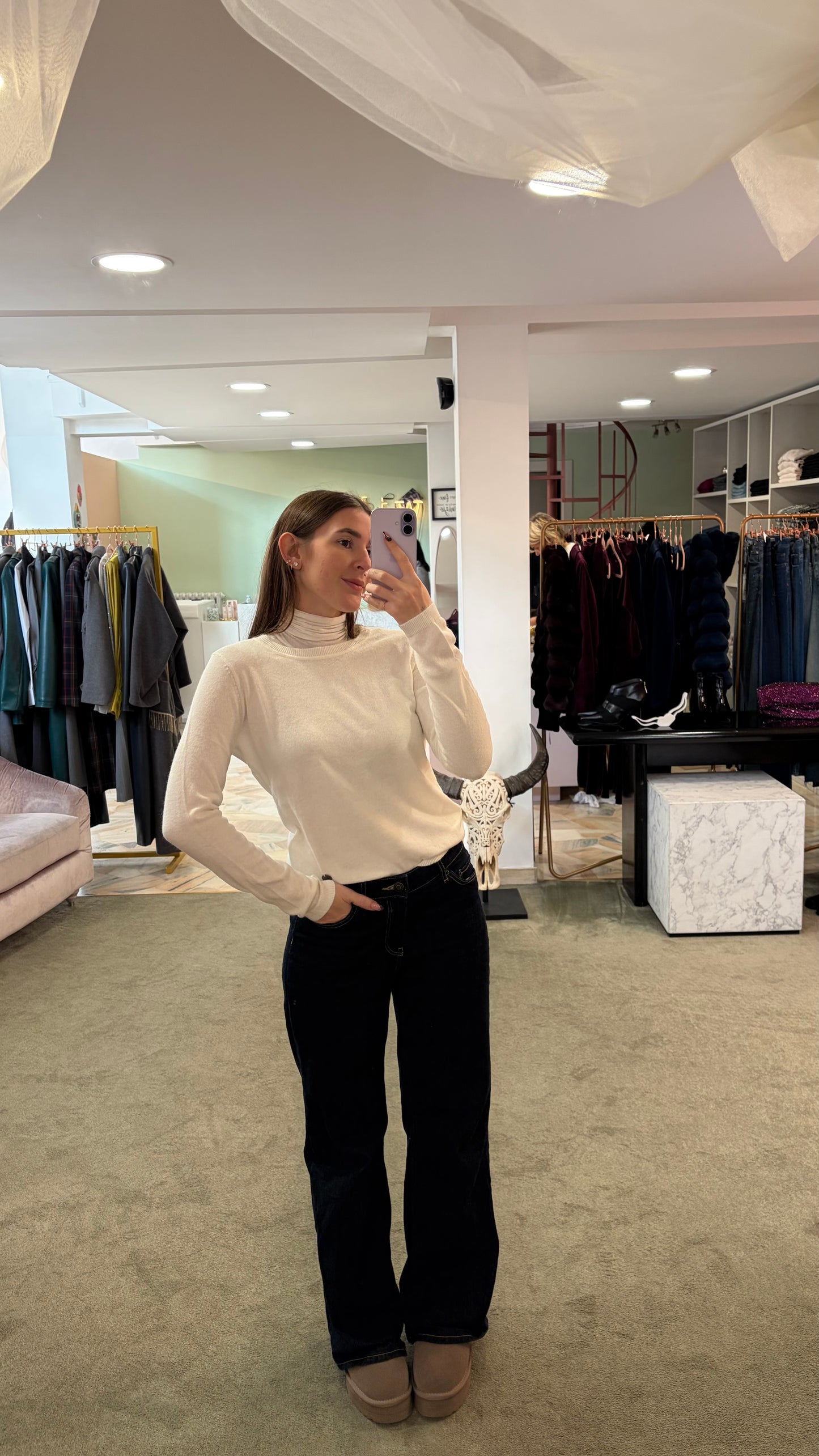 Maglione girocollo bianco in angora tk