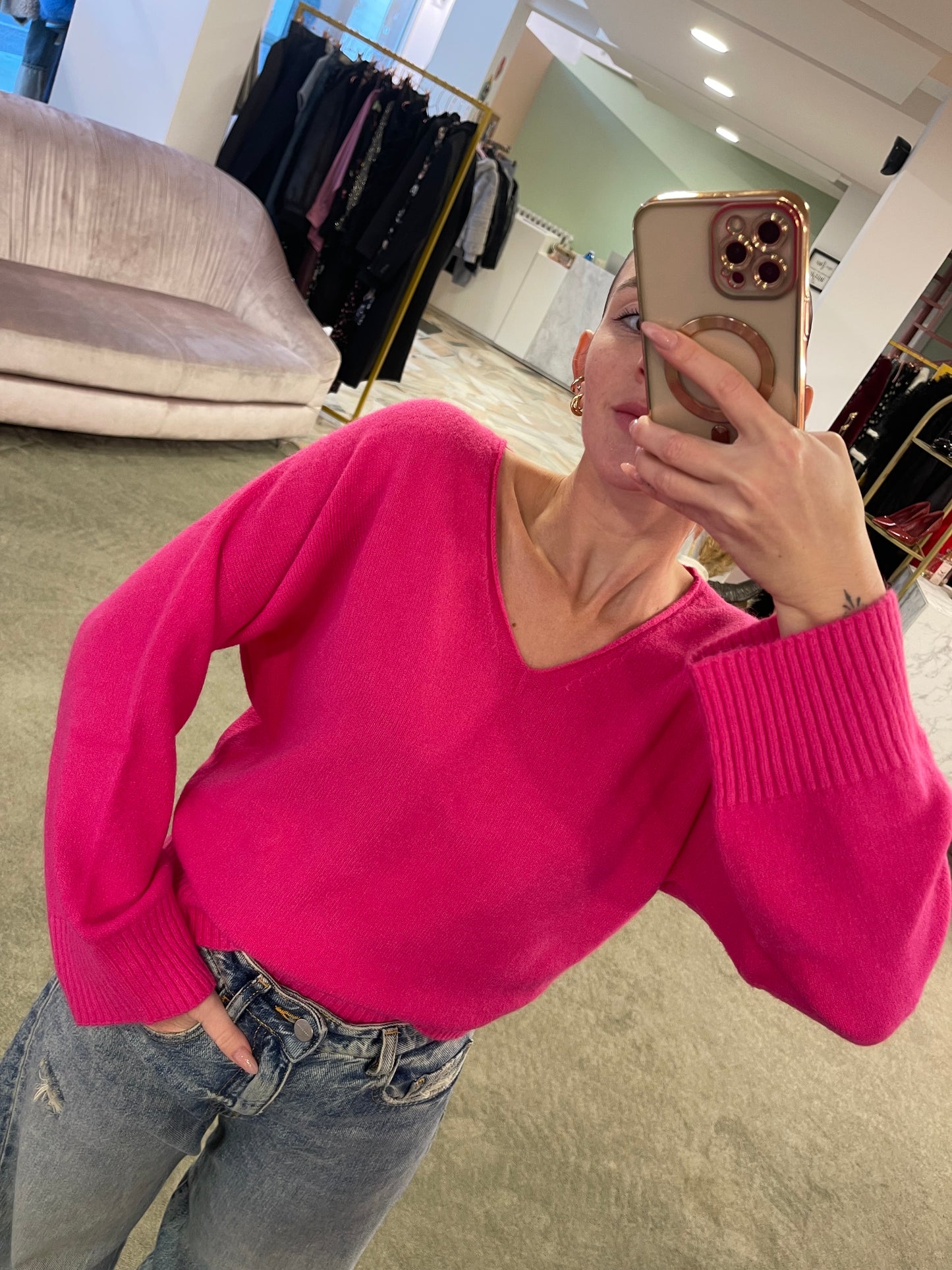 Maglione fucsia scatoletta scollo a v