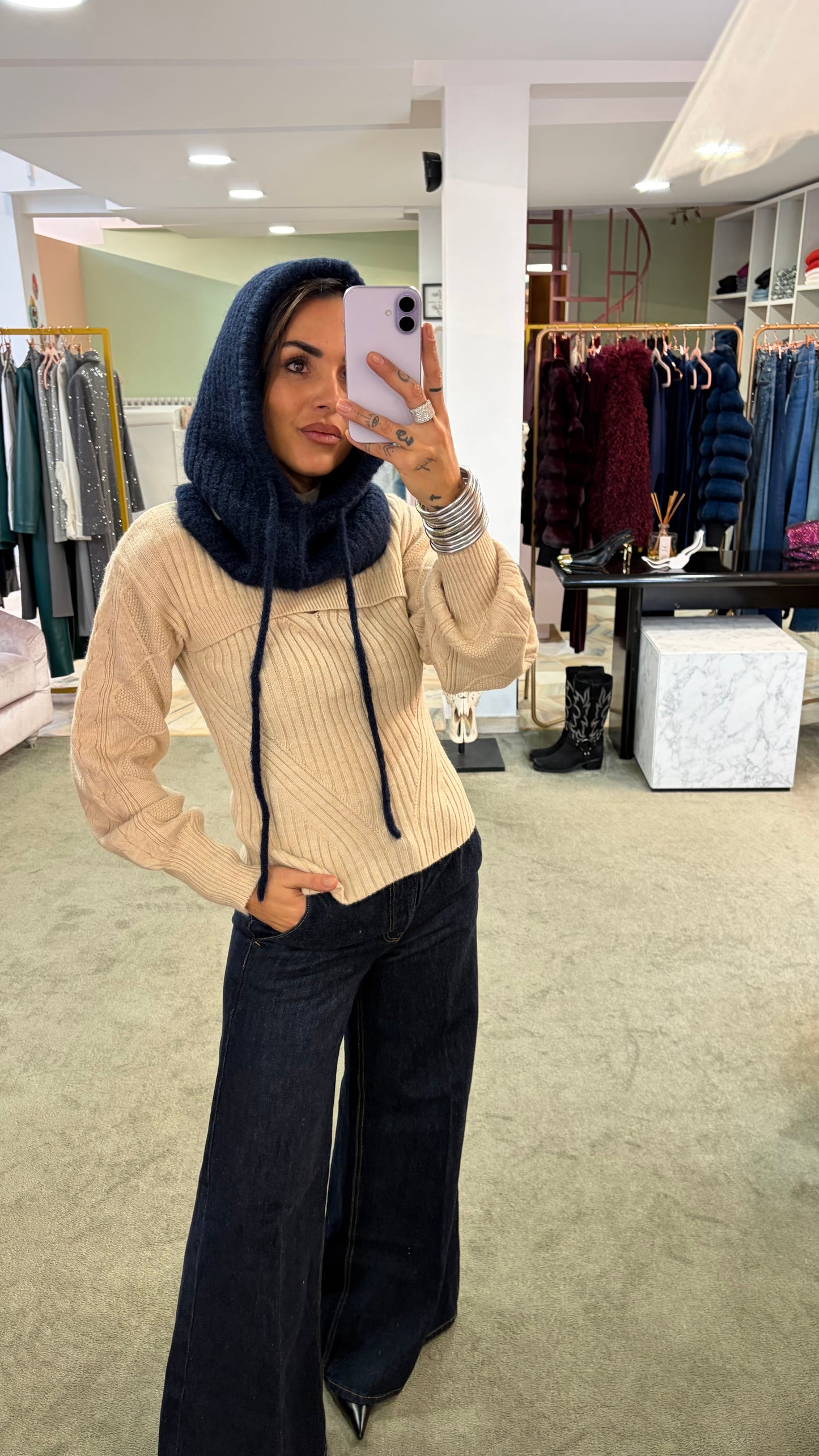 Balaclava blu navy a costine