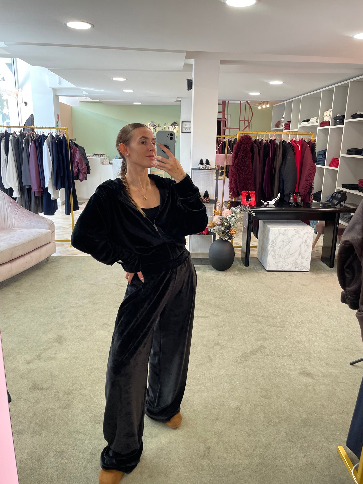 Joggers nero in ciniglia Hinnominate