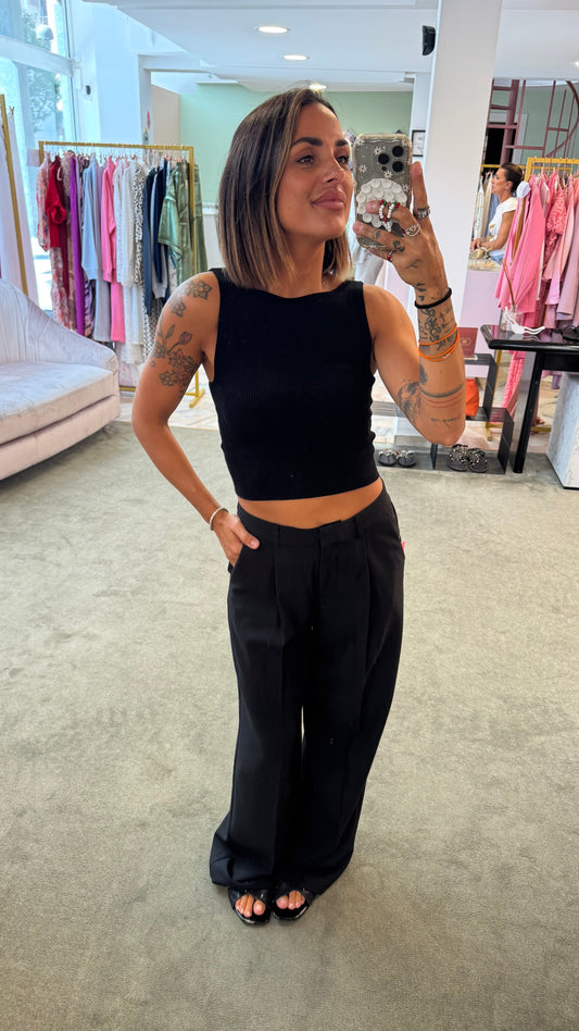 Pantaloni neri ellis con pences wide leg jx