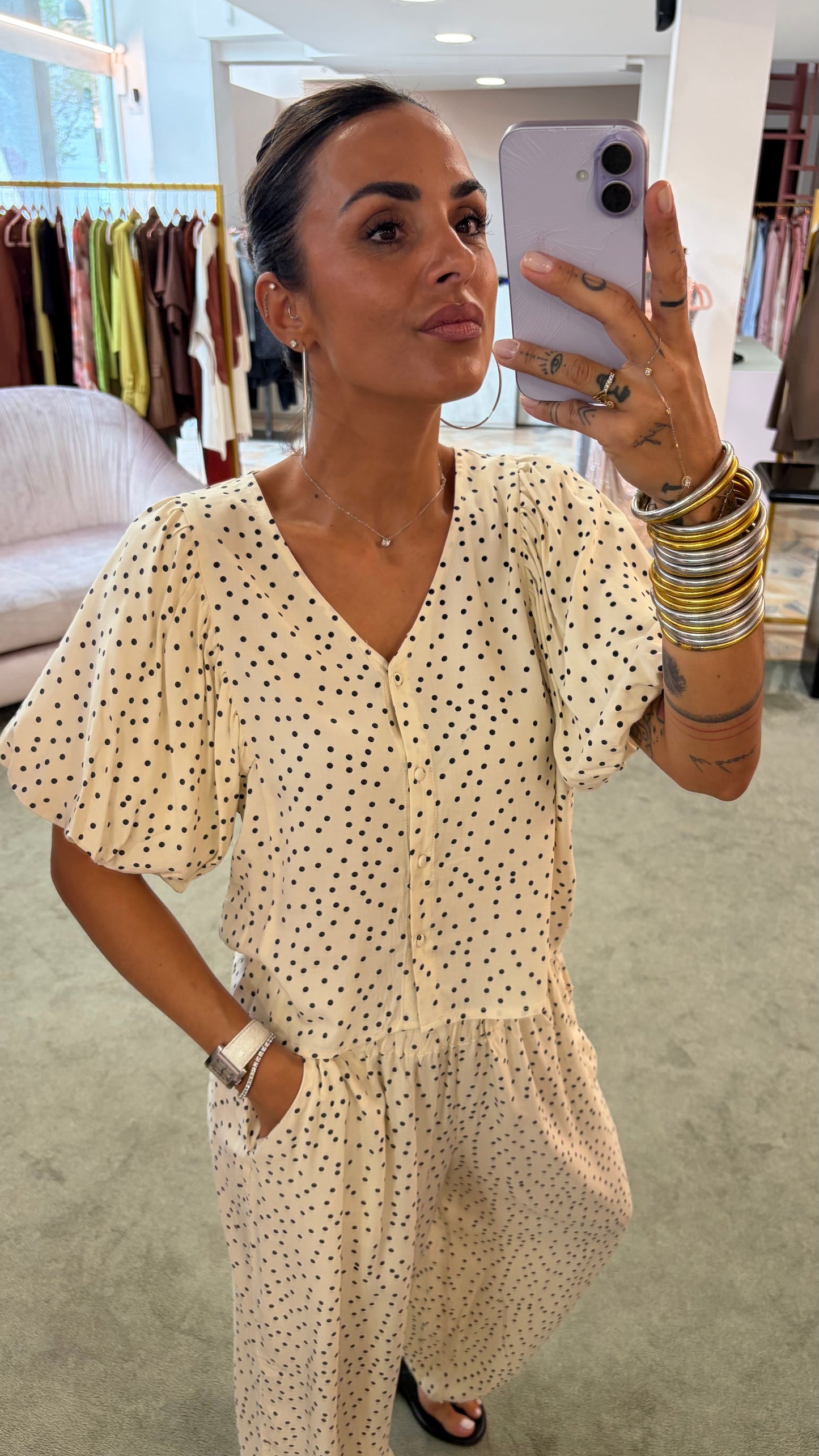 Blusa panna a pois manica corta a sbuffo in viscosa sy