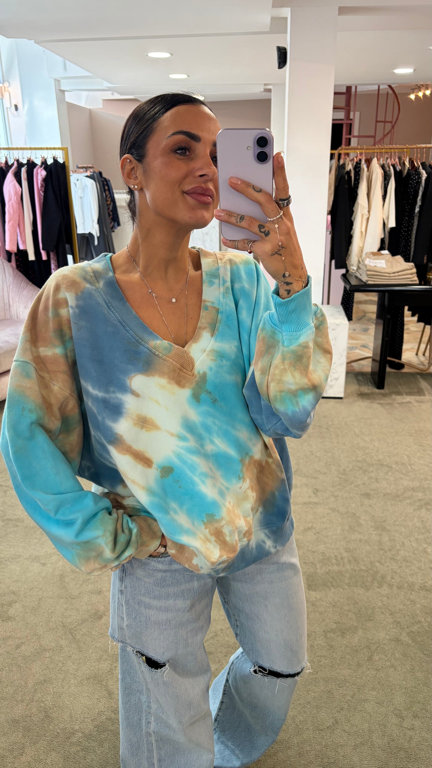 Felpa azzurra tie-dye scollo a v Don't@Me