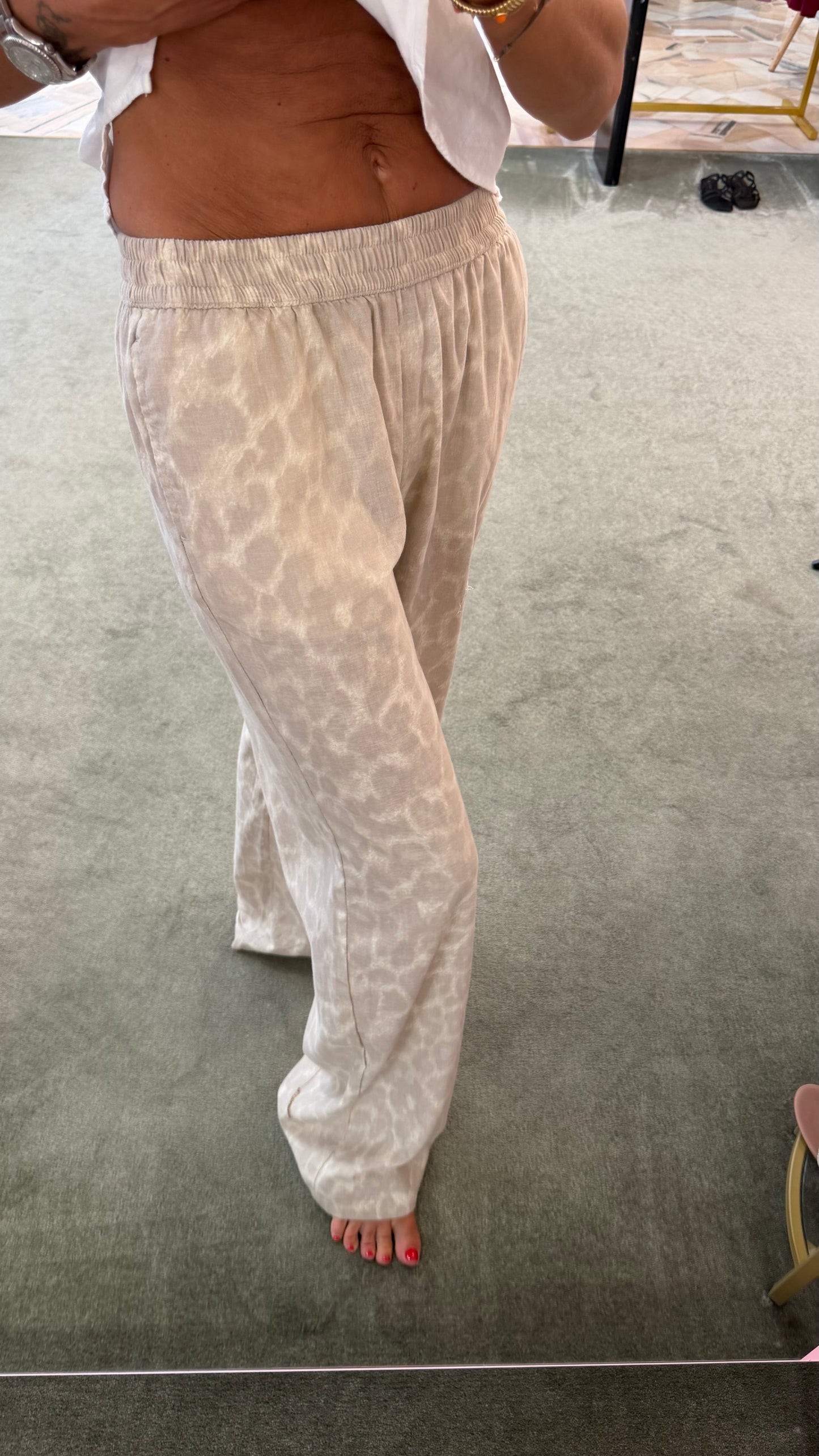 Pantaloni ella beige leopardato con elastico jx