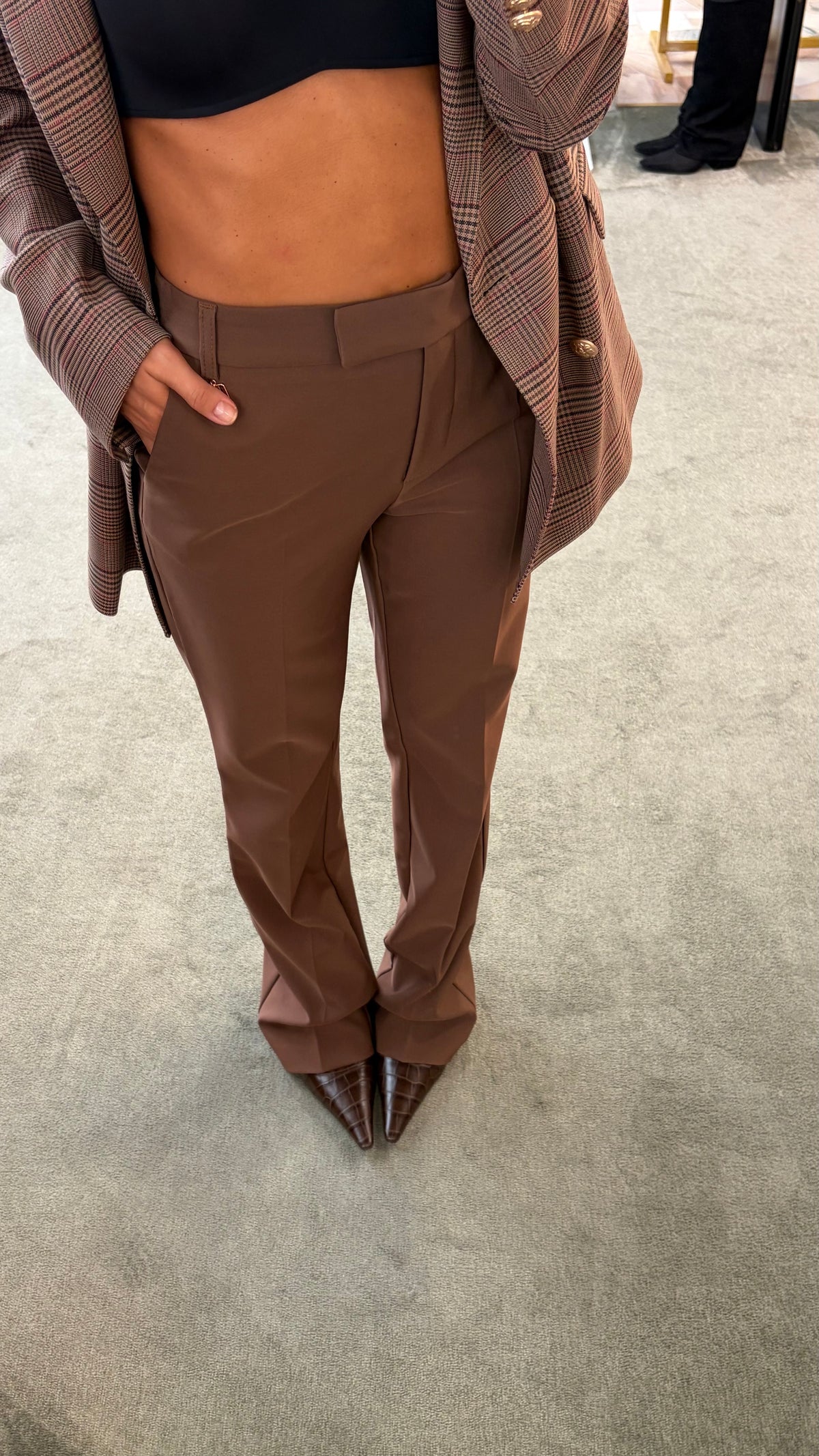 Pantaloni marrone tabacco cigarette fr