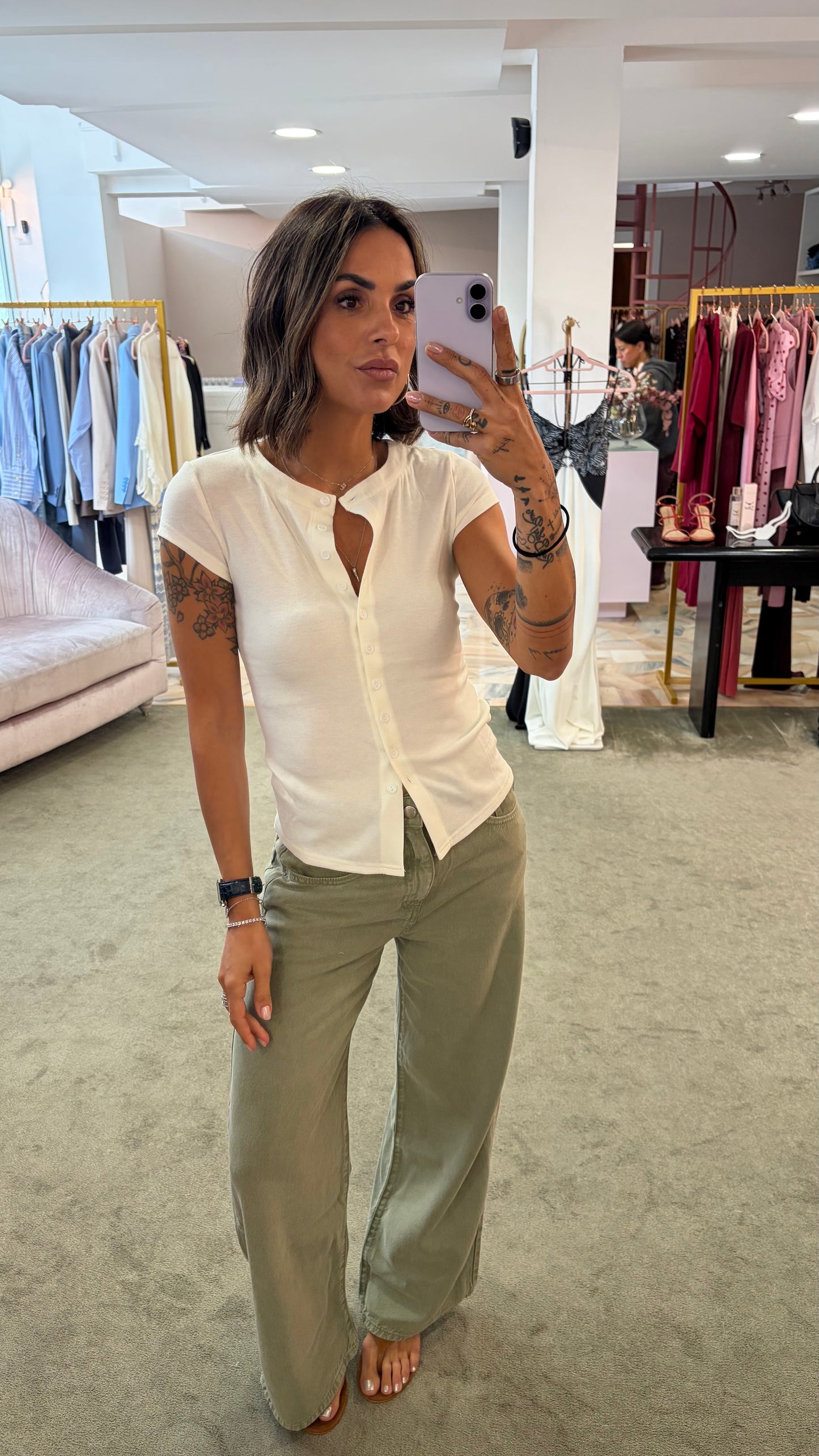Cardigan t-shirt bianco con bottoncini gl