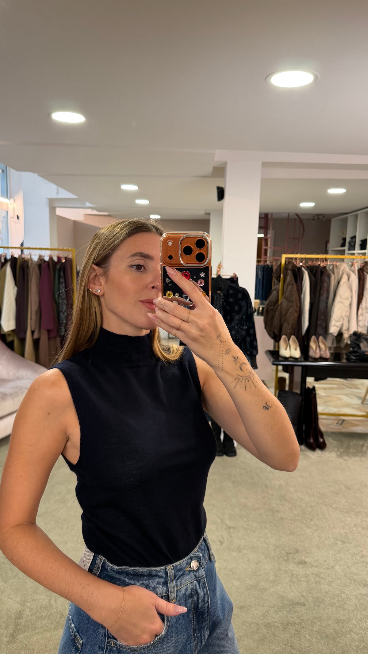 Lupetto cara blu notte smanicato aw