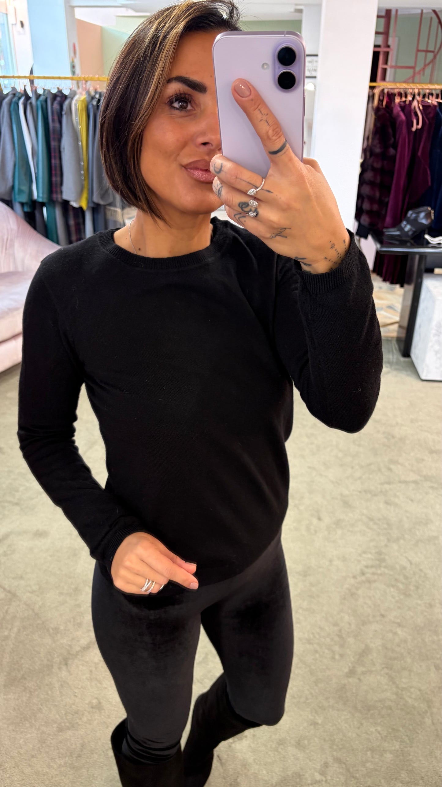 Maglione girocollo nero in angora tk