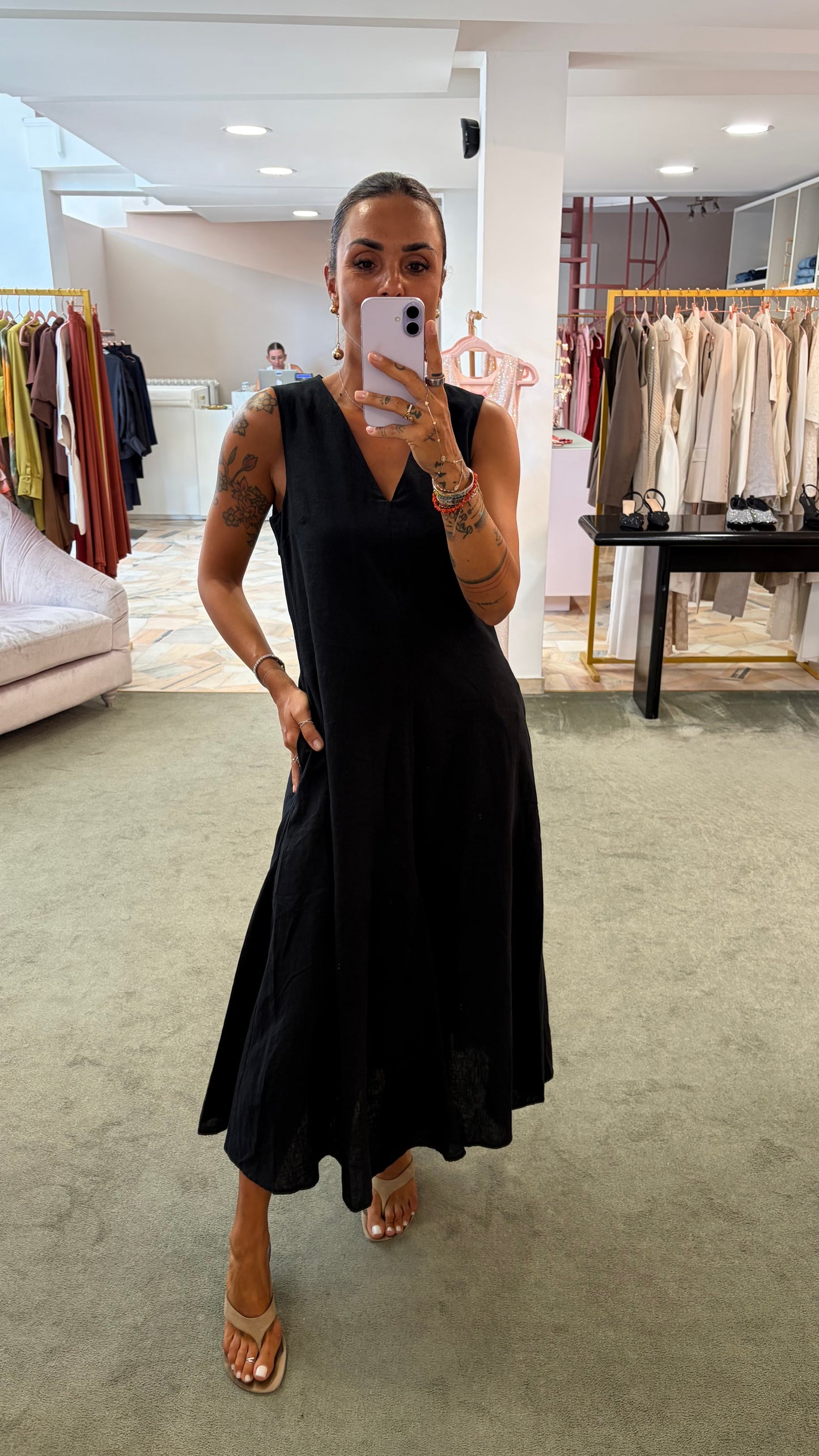 Abito midi nero scollo a v misto lino sl