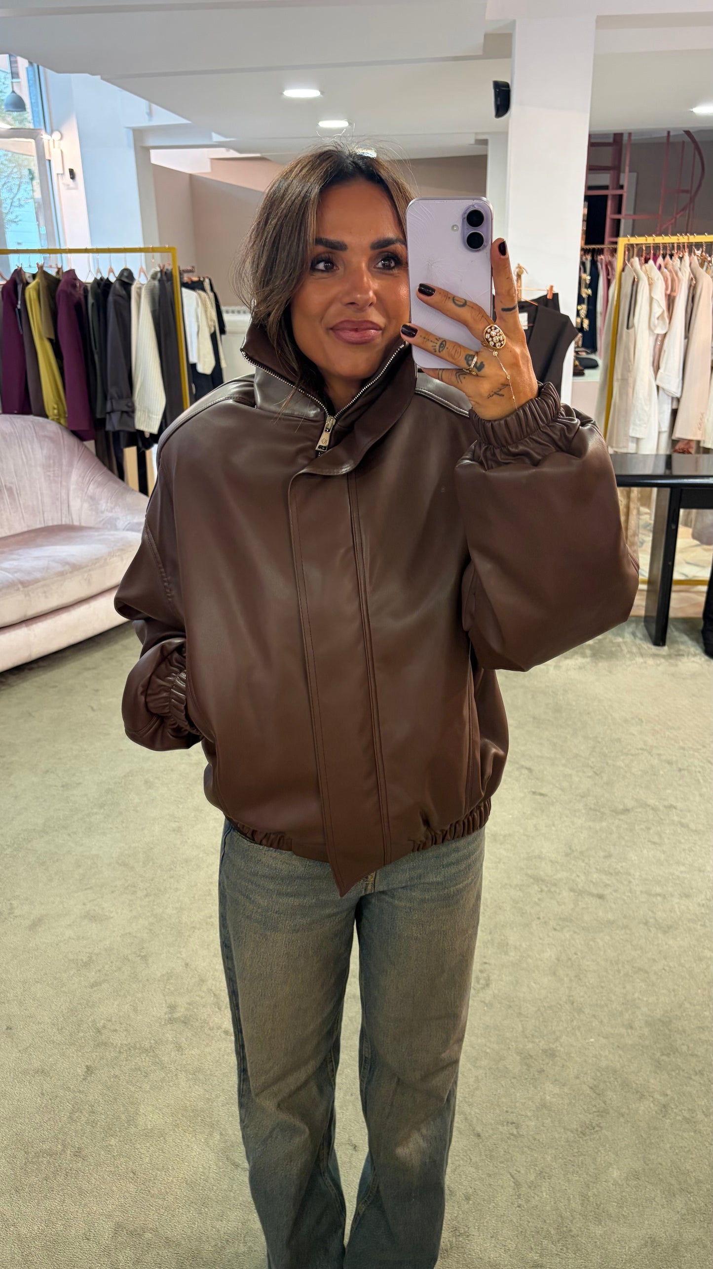 Bomber over marrone testa di moro in eco pelle ks