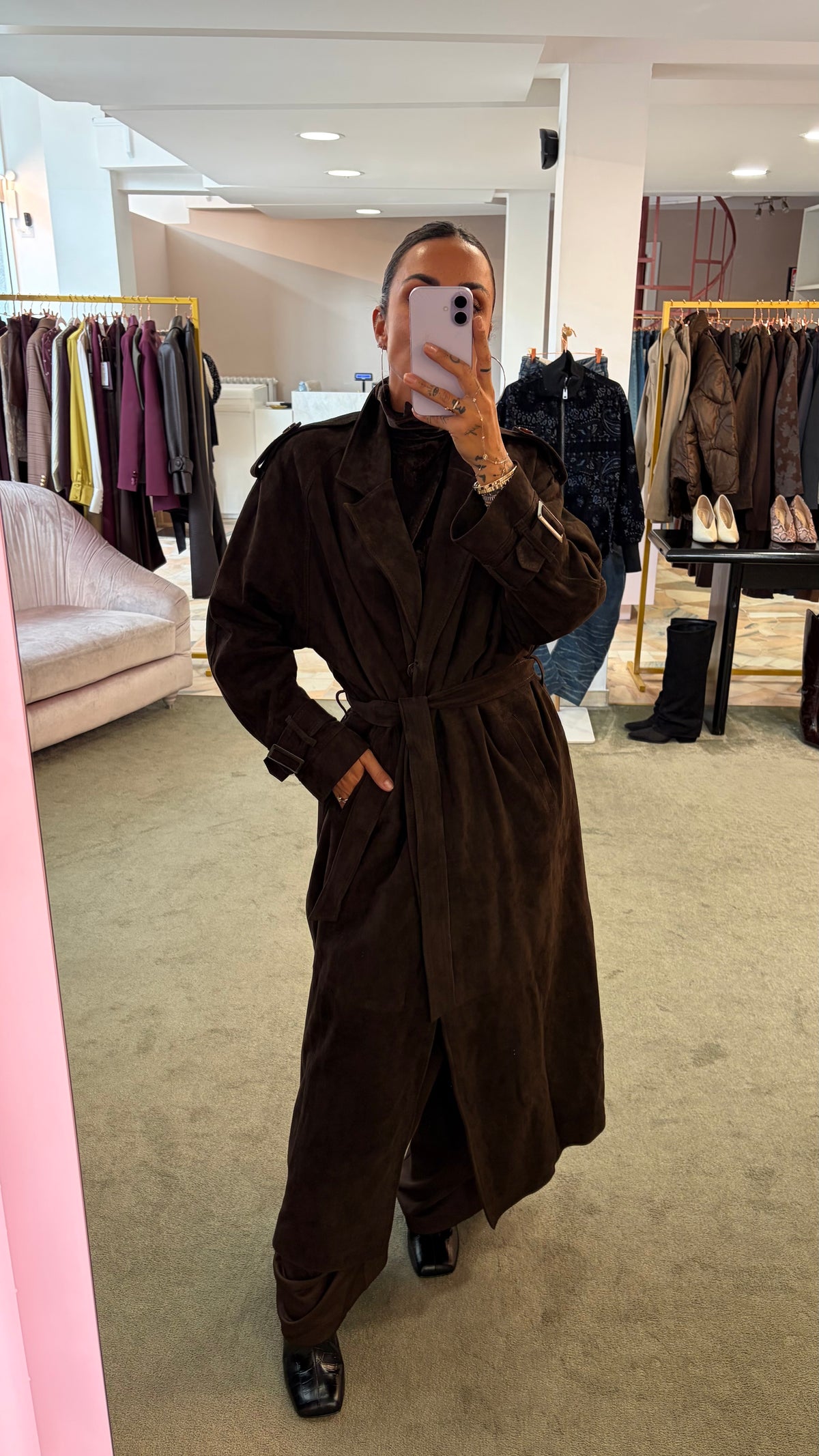 Trench marrone testa di moro lungo con cintura in pelle scamosciata Marsem
