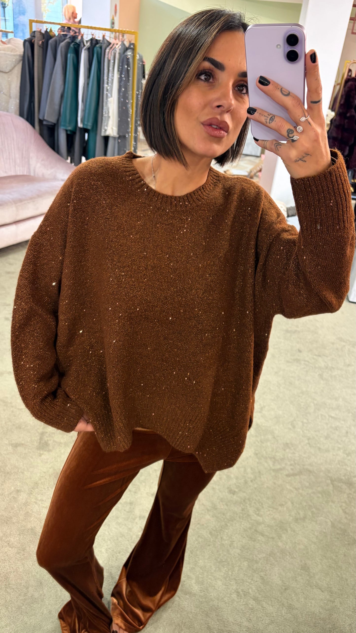 Maglione over marrone con micropaillettes bj