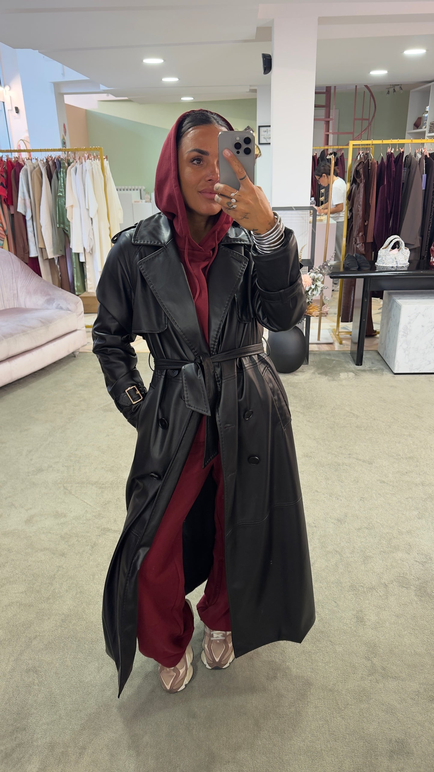Trench nero lungo in ecopelle fr