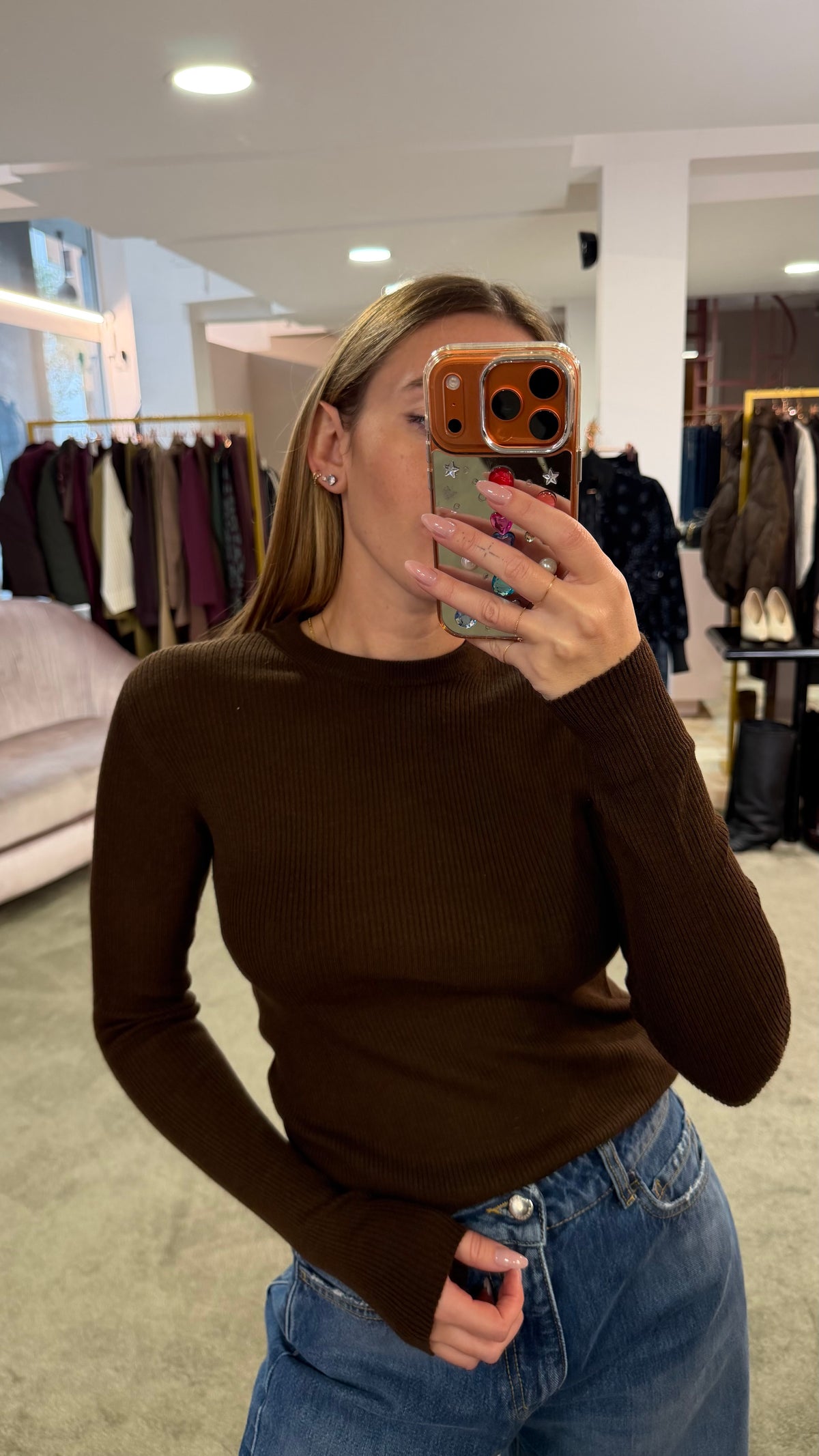 Maglione girocollo marrone testa di moro a costine tk