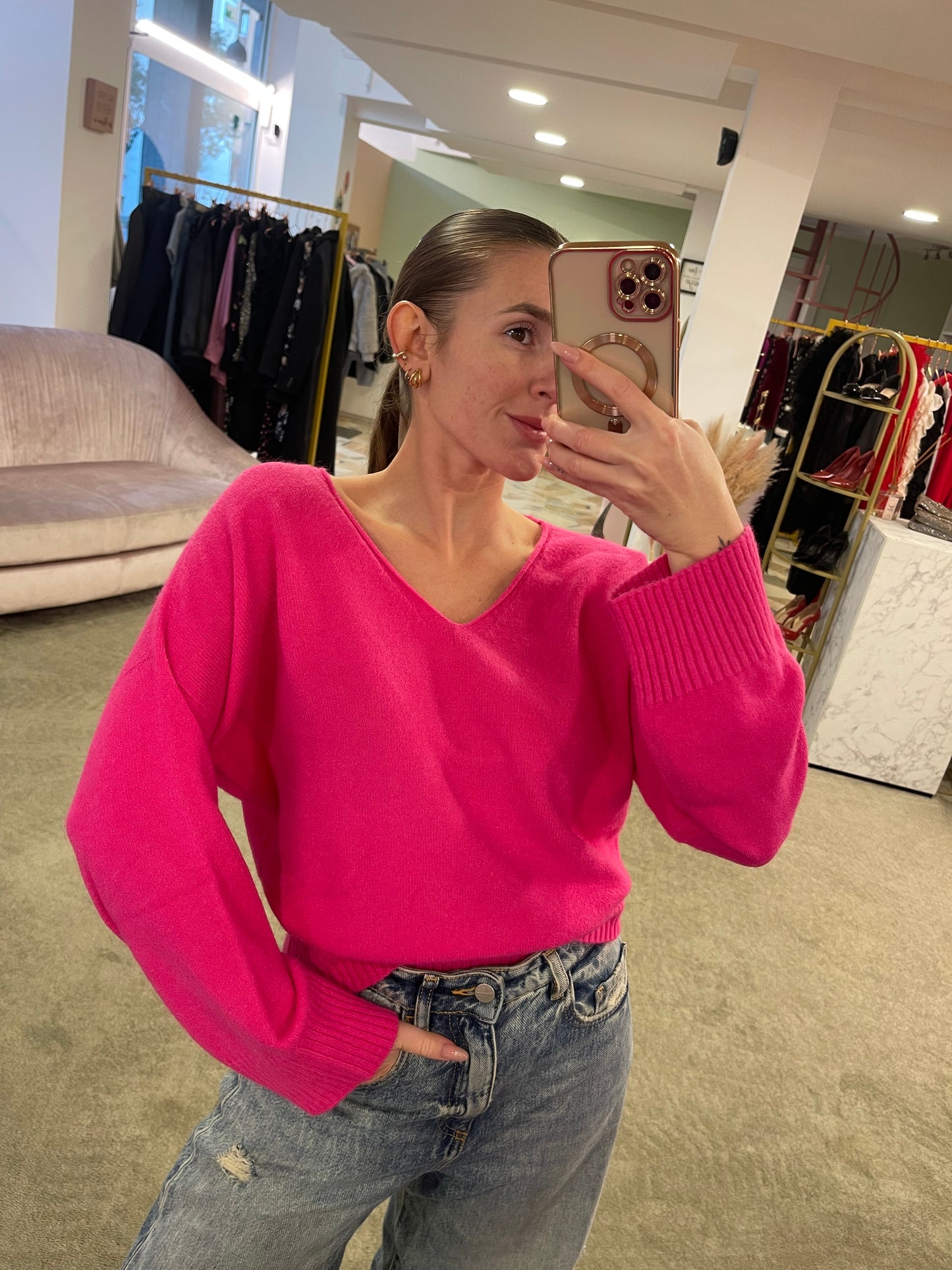 Maglione fucsia scatoletta scollo a v