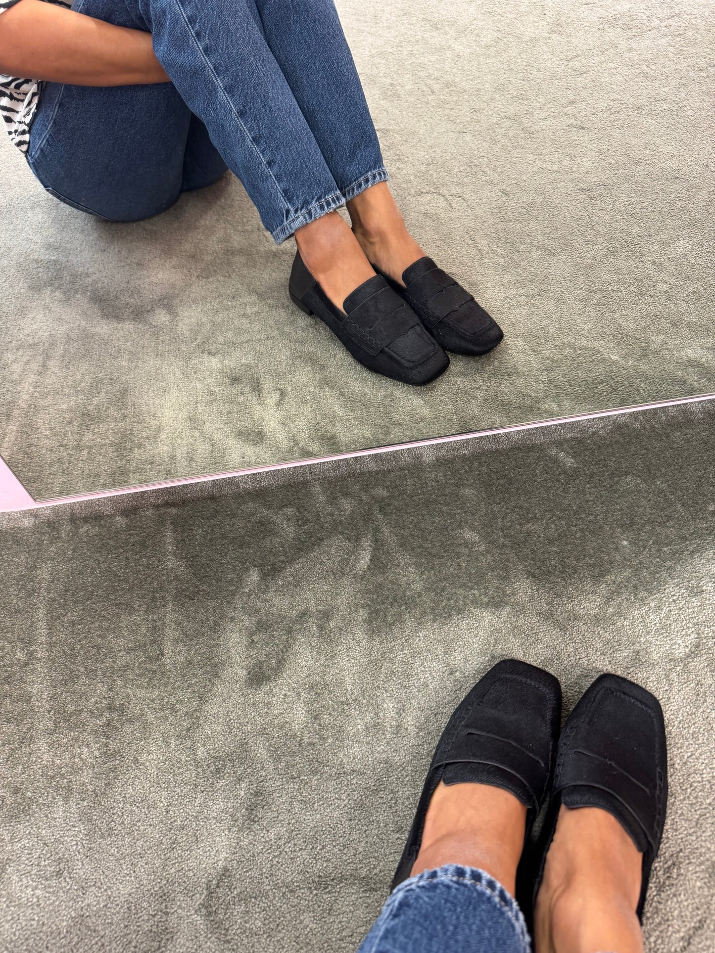 Mocassino nero in cavallino