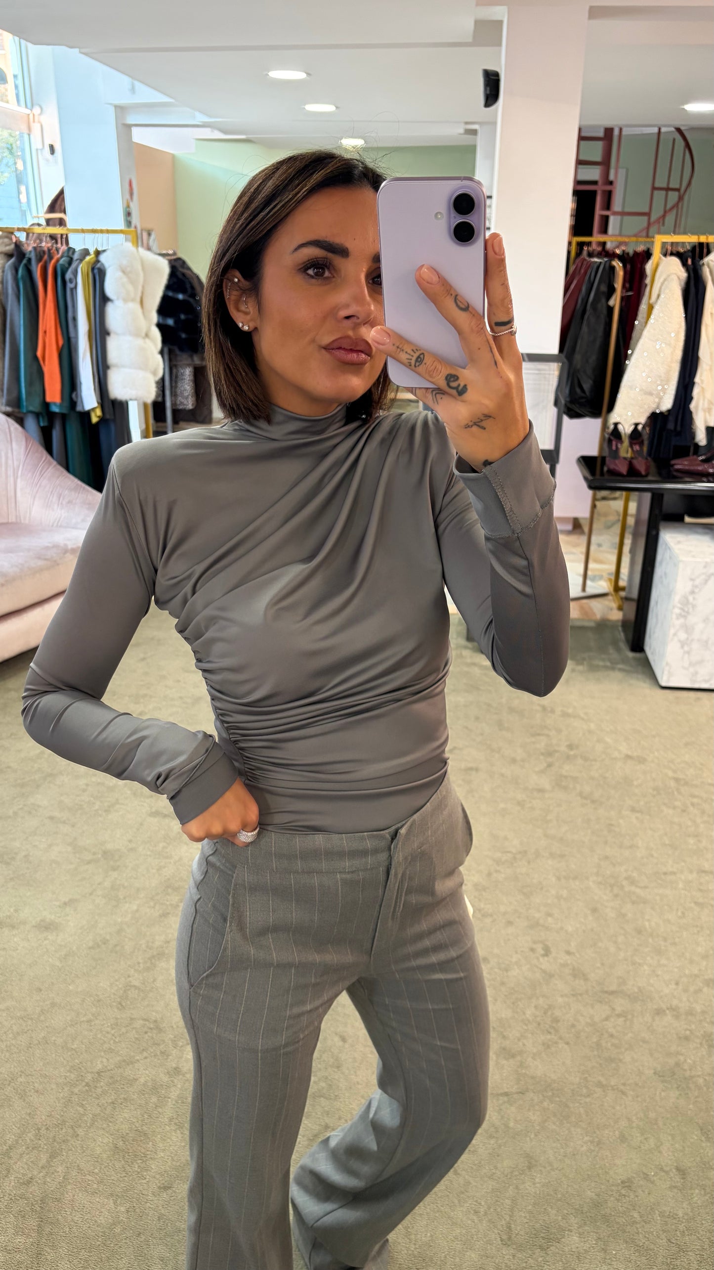 Pantaloni grigi gessatI MAR DE MARGARITAS