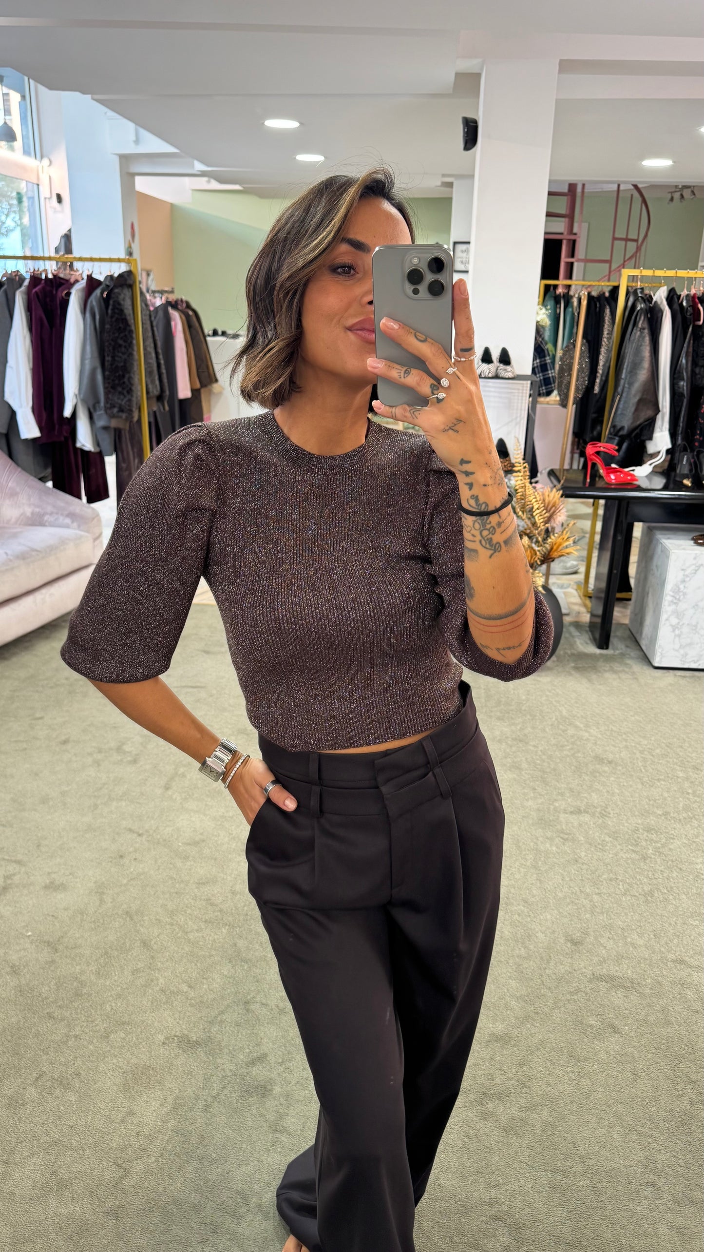 Maglia marrone lurex maniche a sbuffo gl