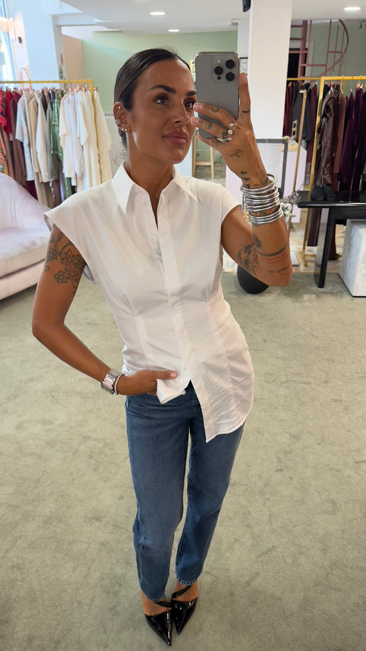 Camicia bianca manica scesa sciancrata sl