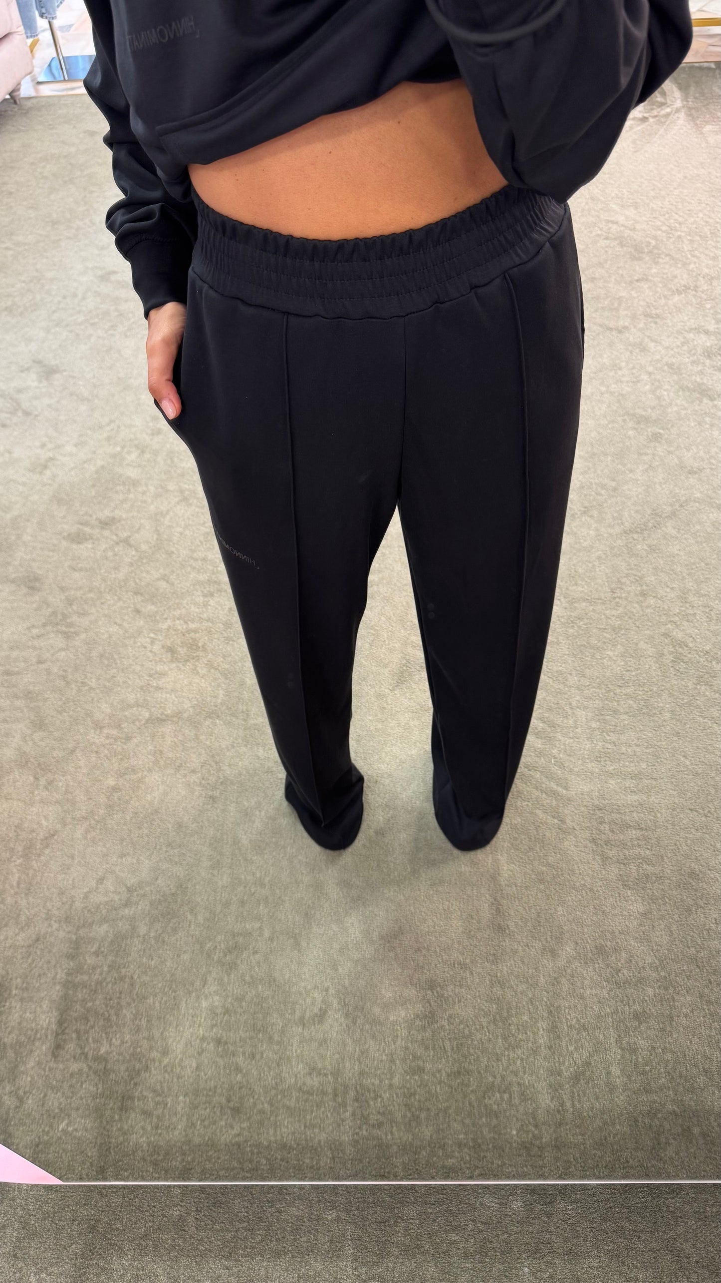 Joggers neri in modal hinnominate