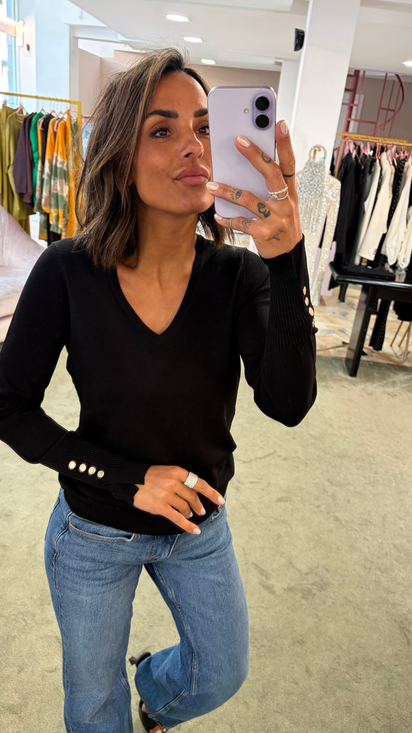 Maglione scollo a v nero fr