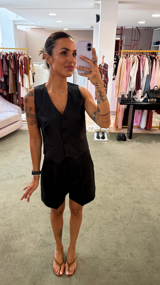 Shorts nero in lino Actualee