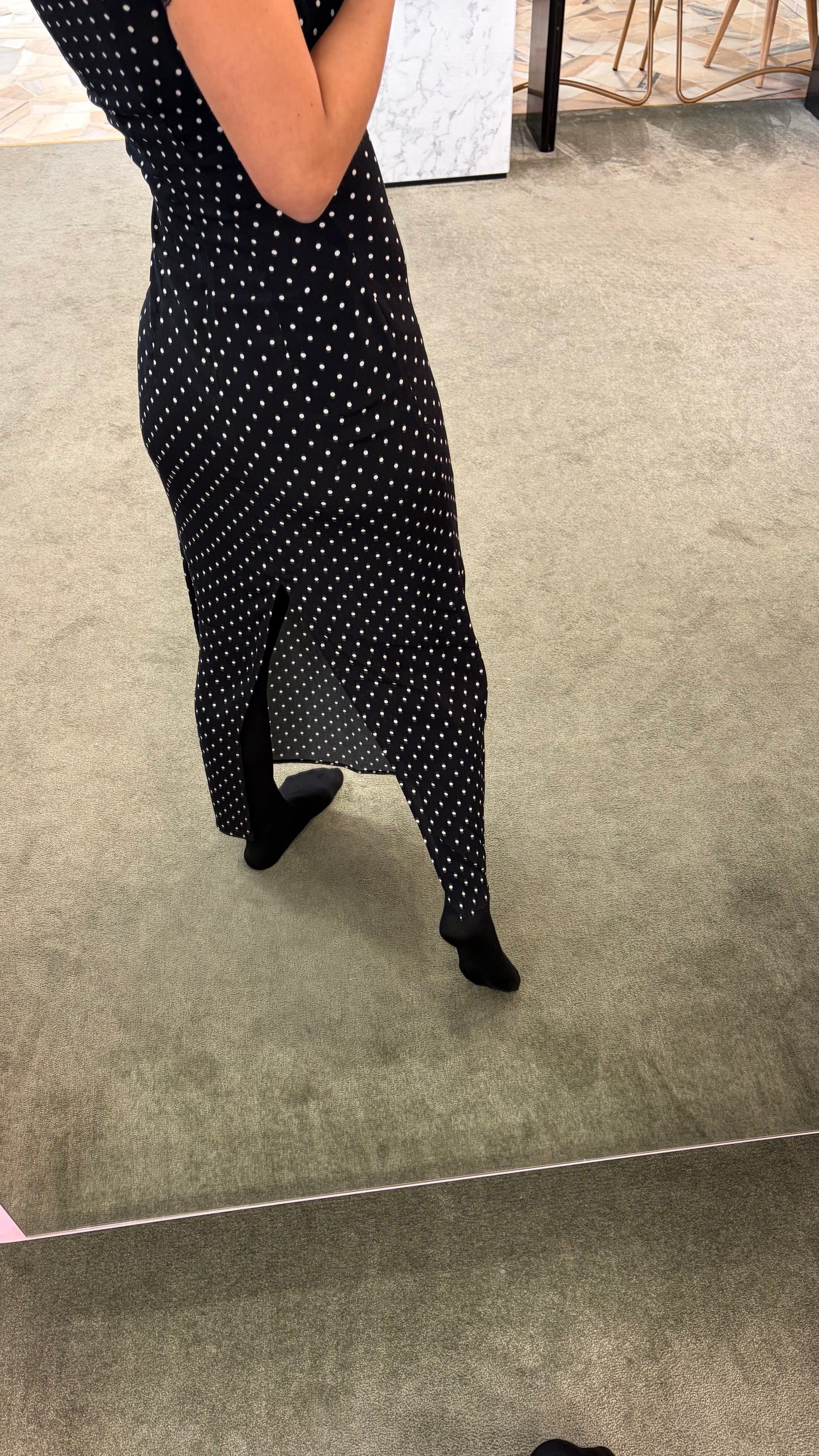 Abito raya midi MAR DE MARGARITAS nero a pois con pizzo